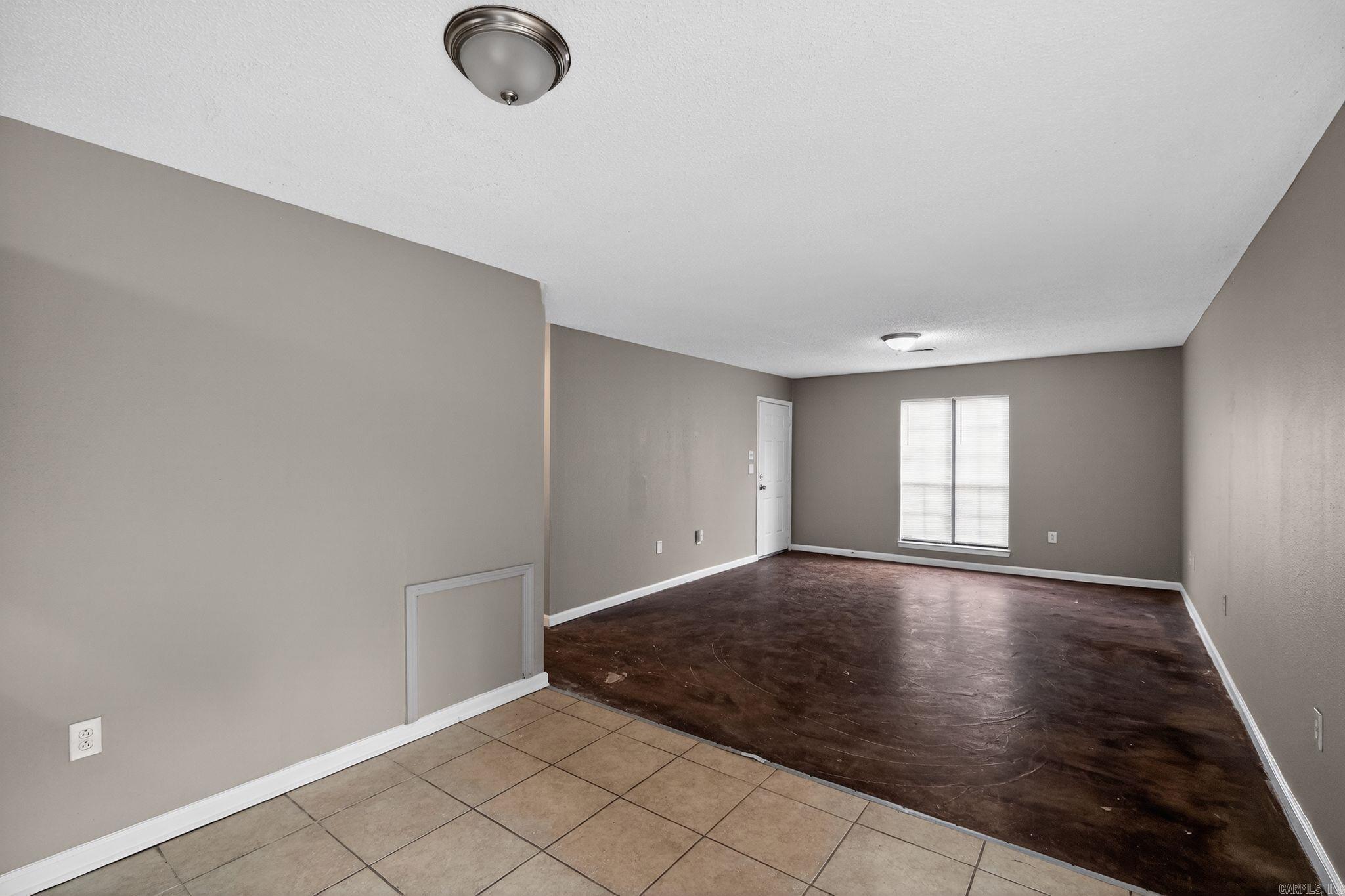 BARROW JOHN - Residential