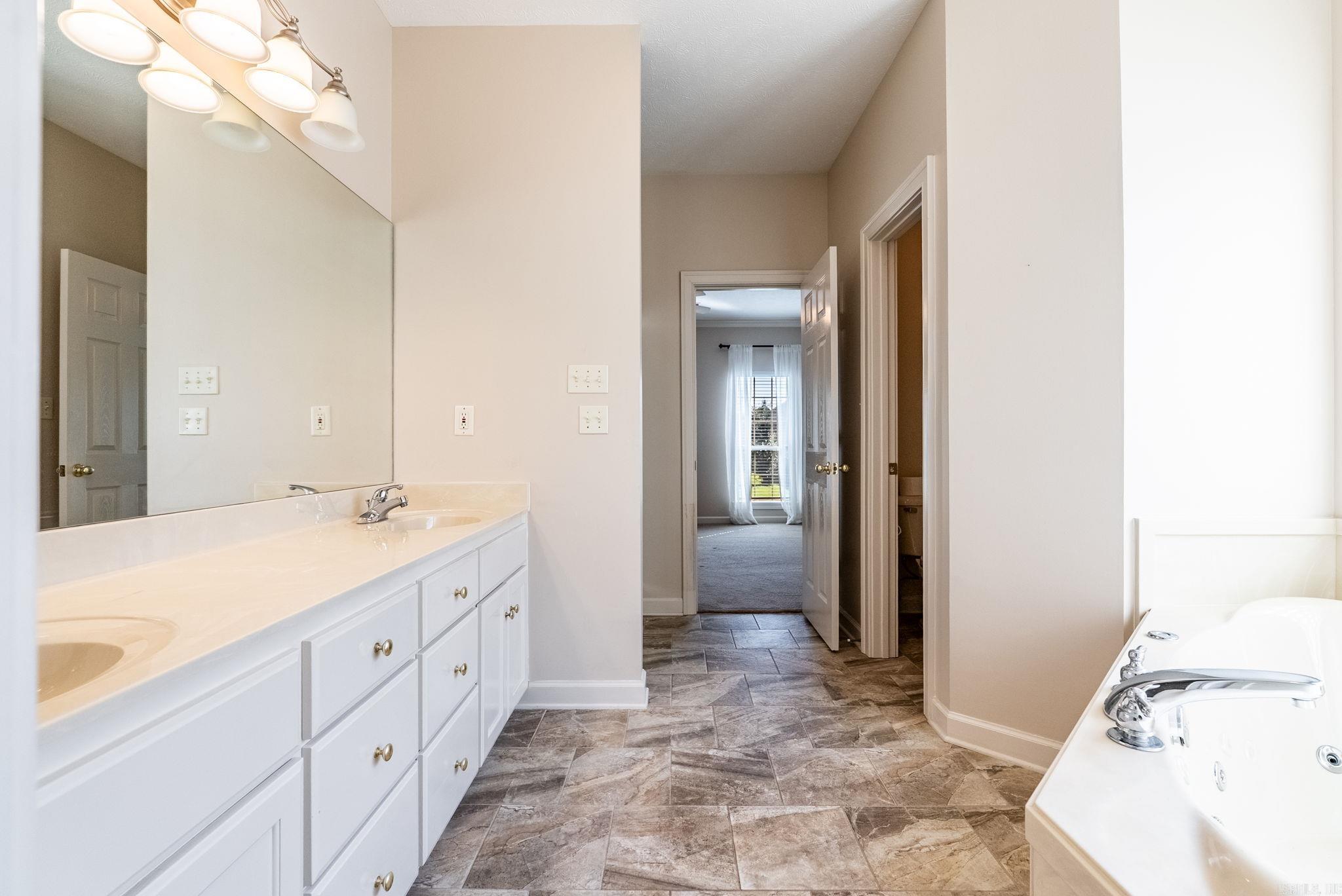 SOUTHWIND - Residential