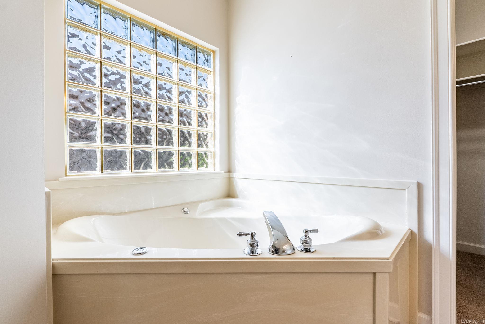 SOUTHWIND - Residential