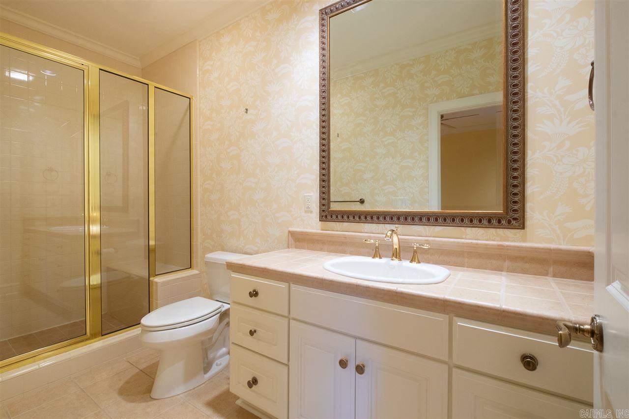 CHENAL DOWNS - Residential