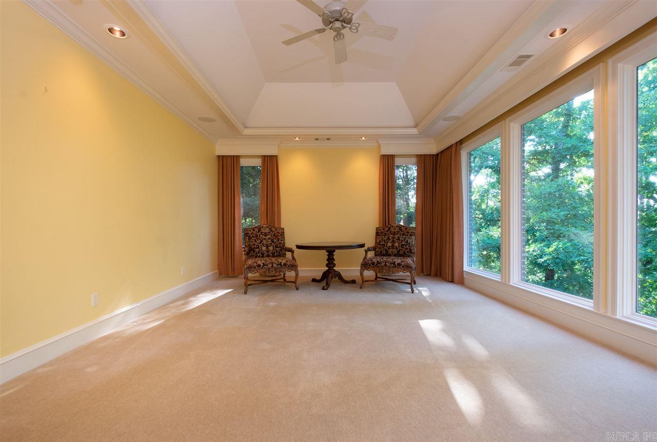 CHENAL DOWNS - Residential