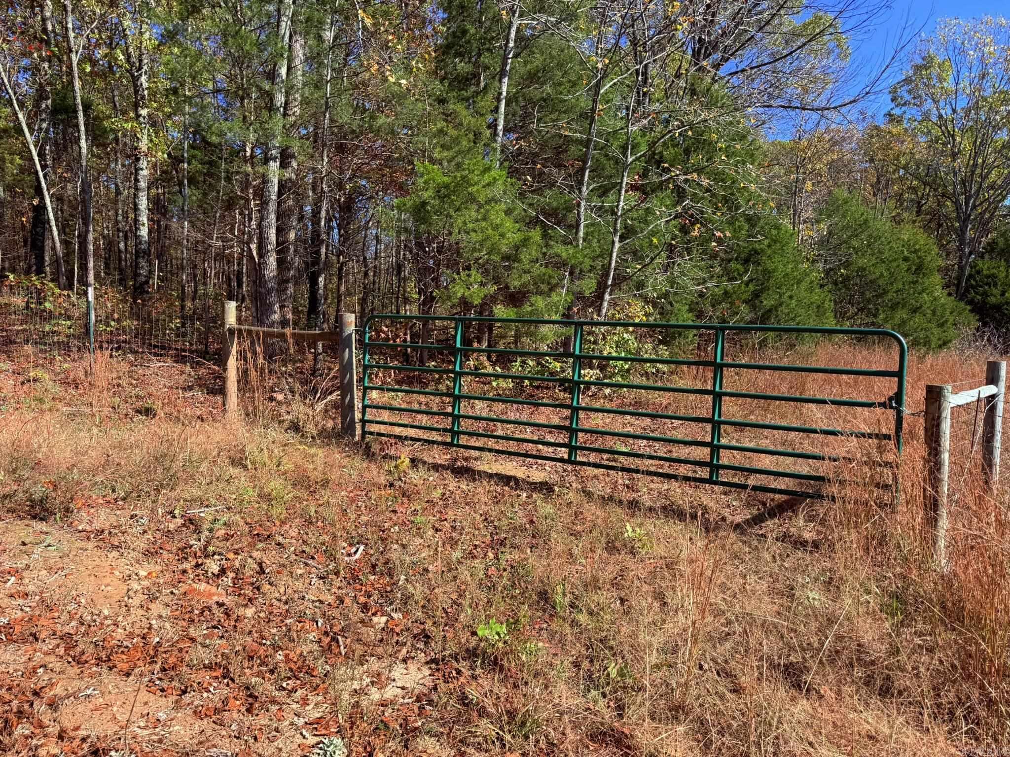 Metes & Bounds - Land