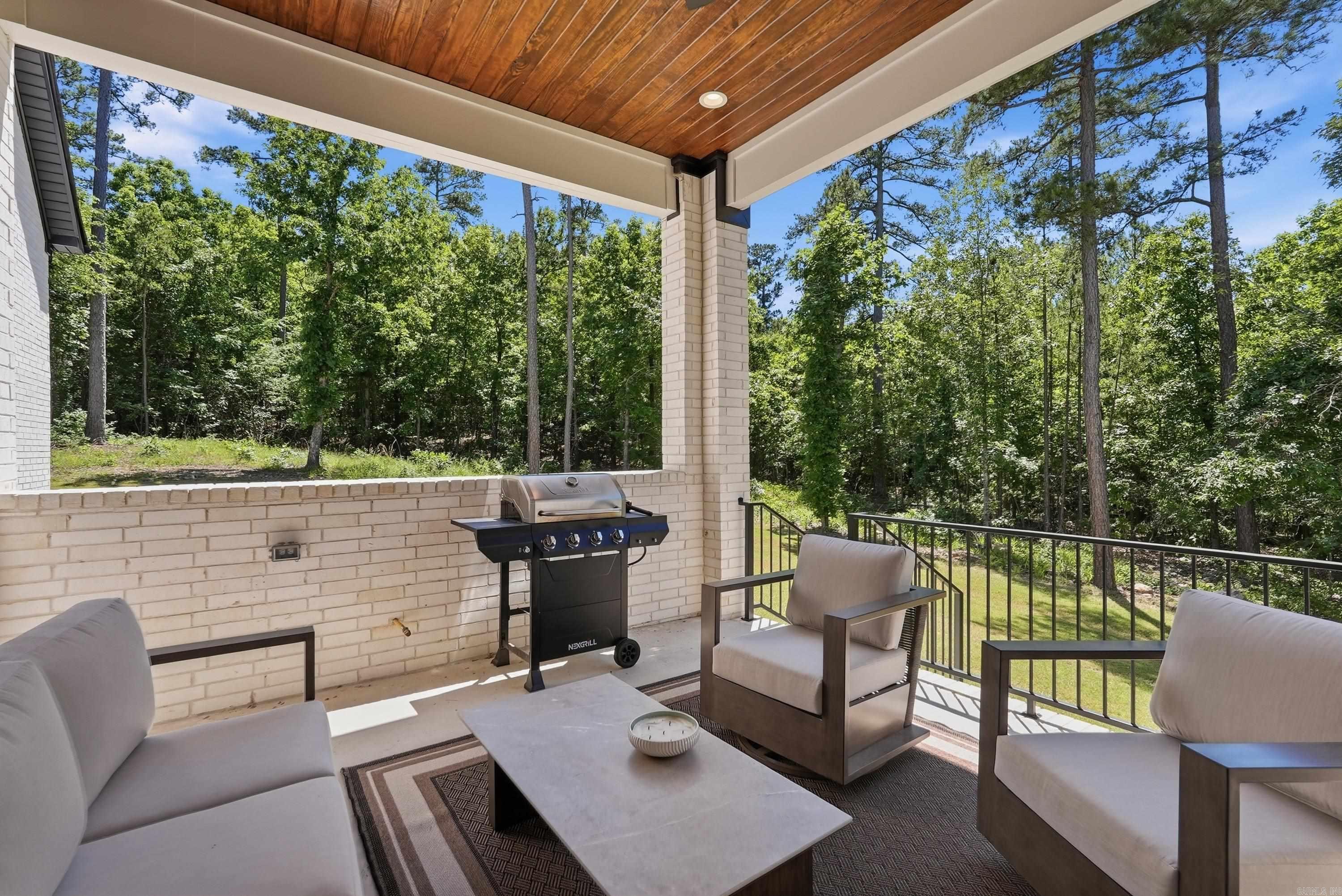 WATERVIEW ESTATES - Residential