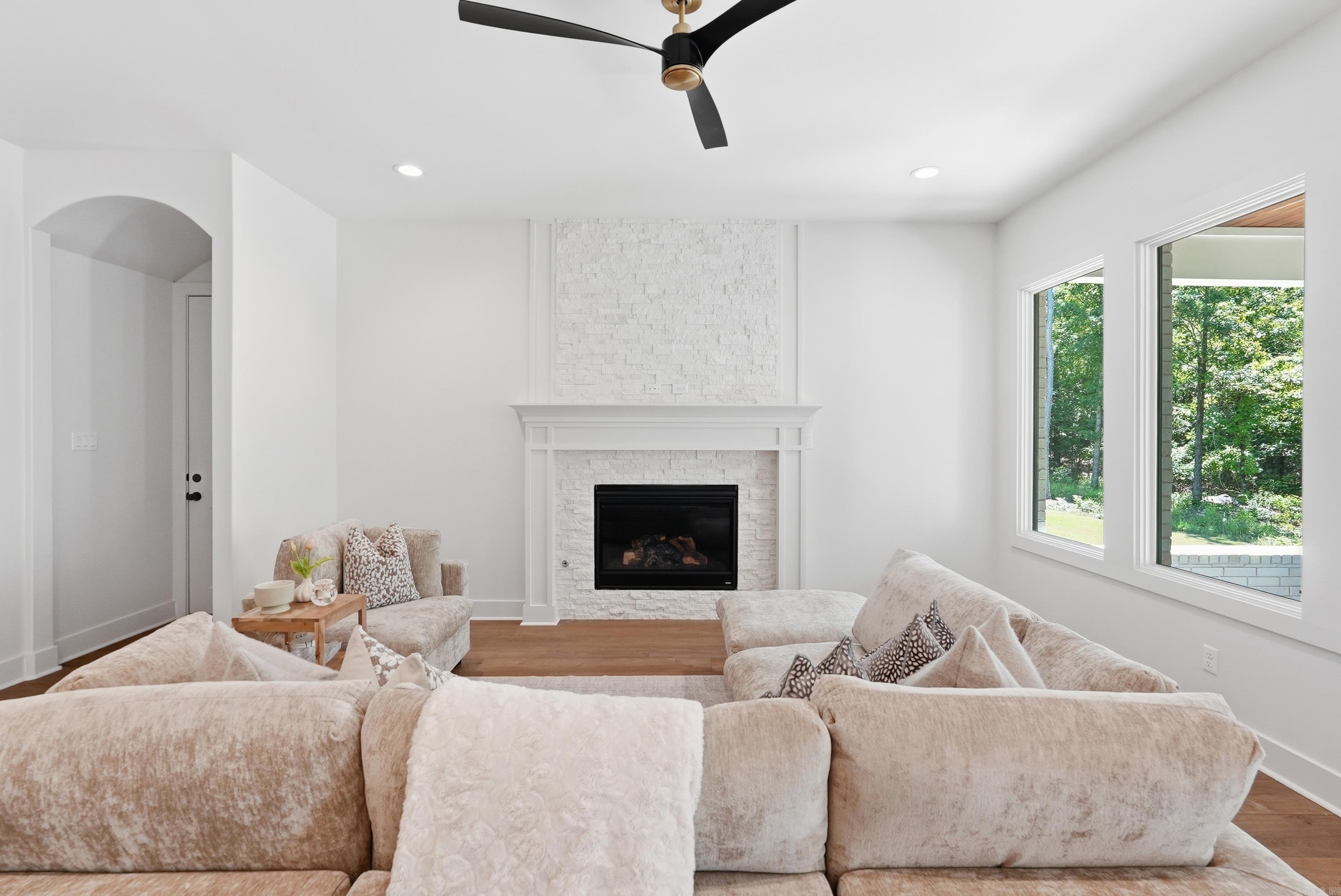 WATERVIEW ESTATES - Residential