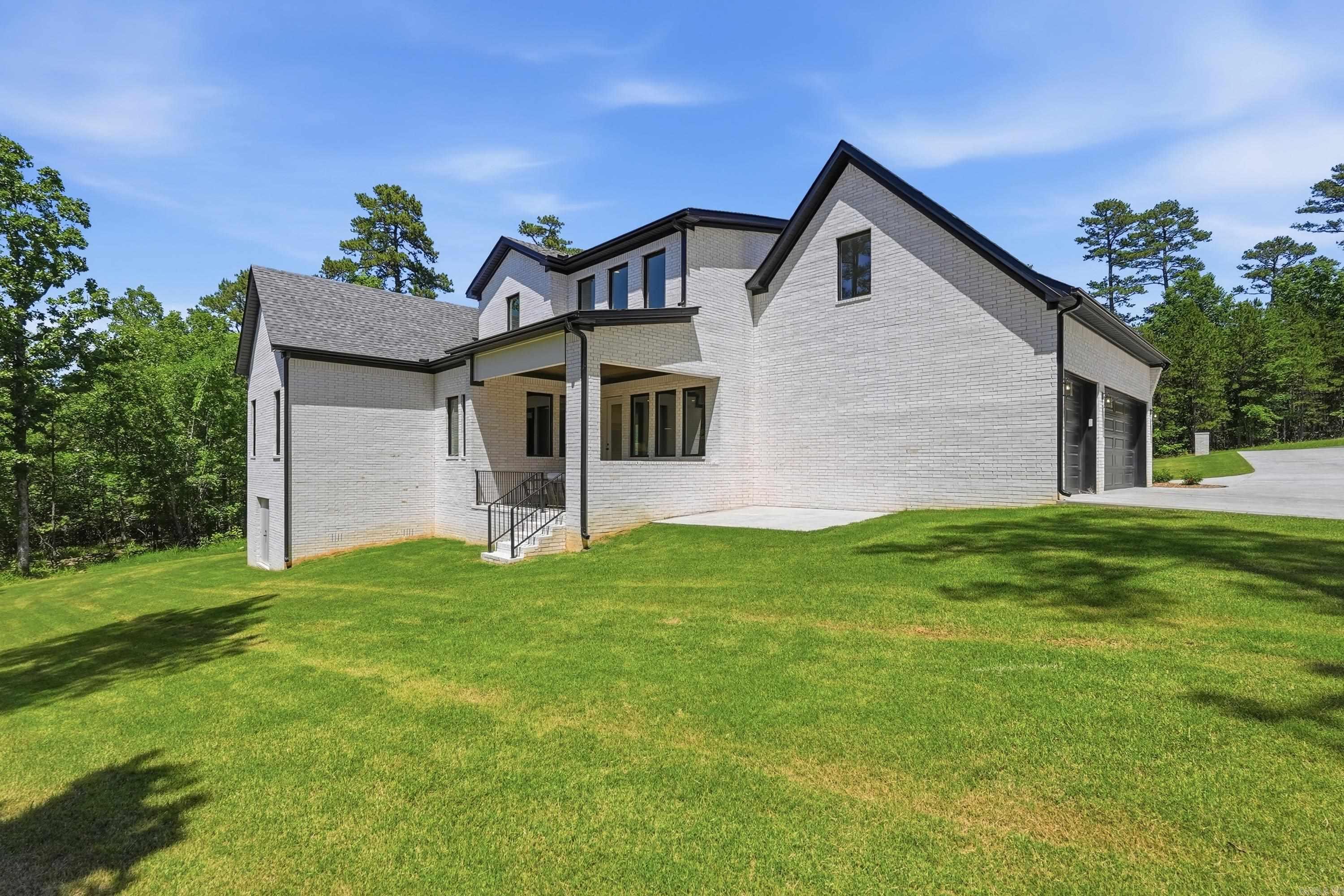 WATERVIEW ESTATES - Residential