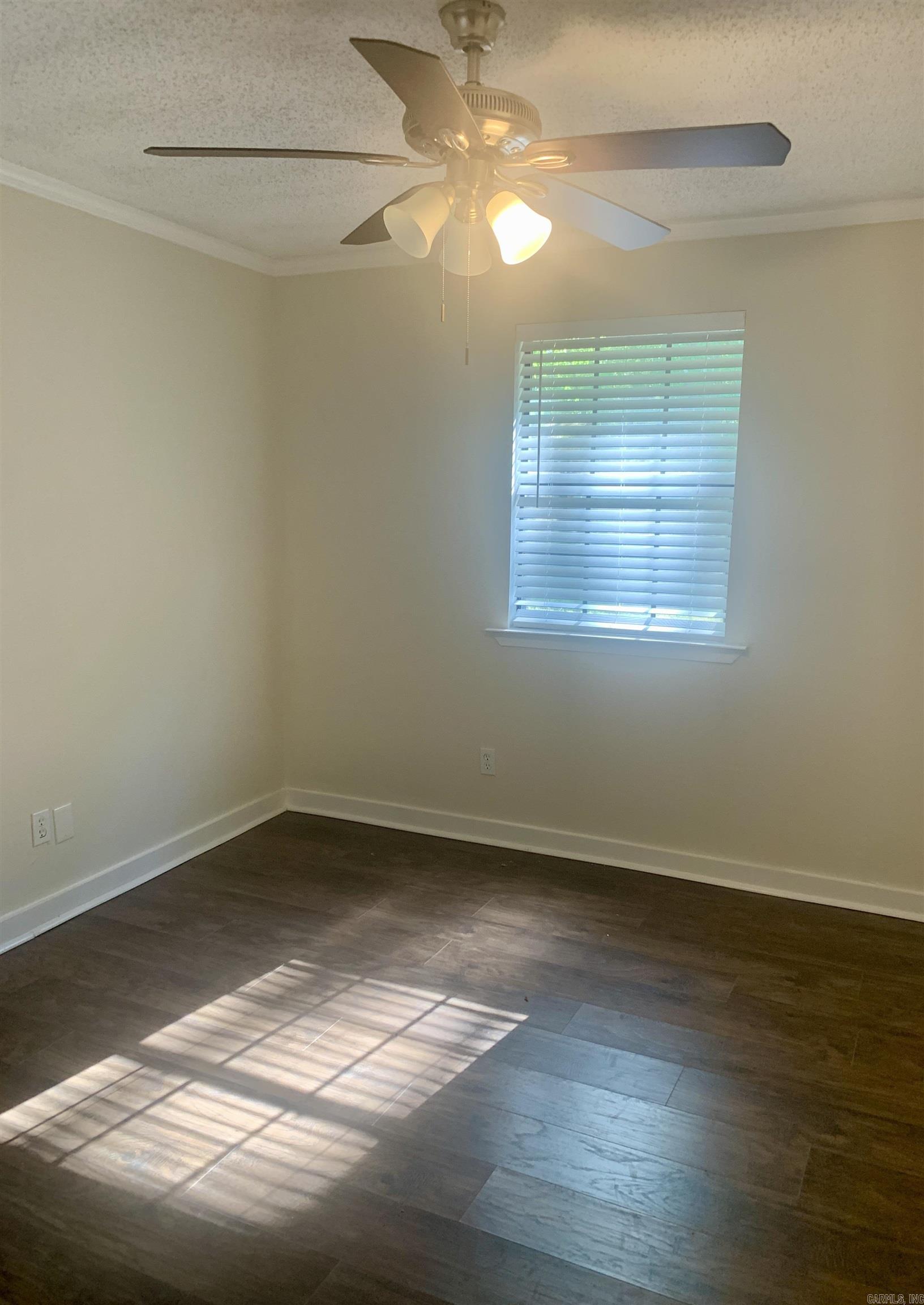 TIFFANY MANOR - Residential