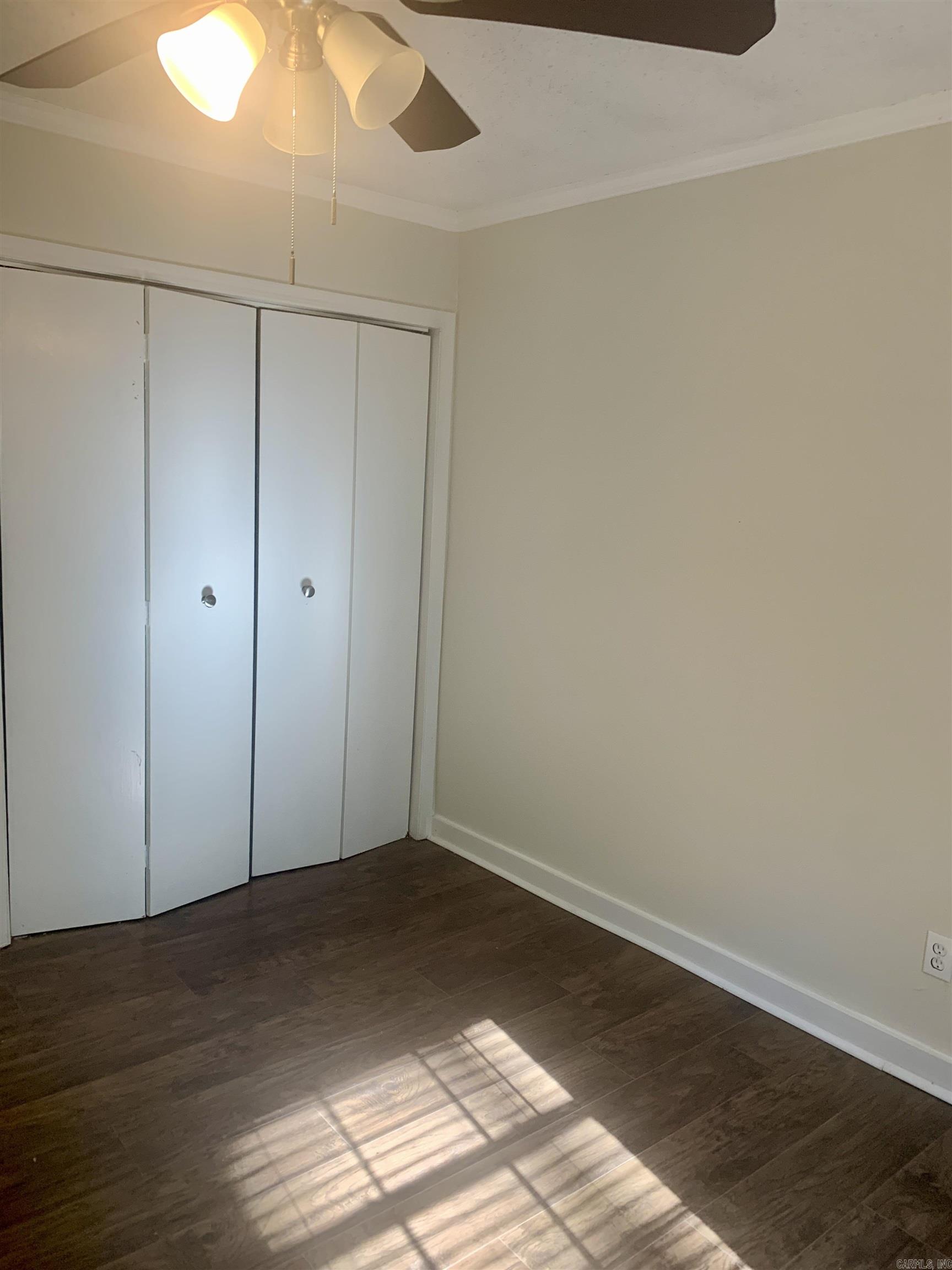 TIFFANY MANOR - Residential