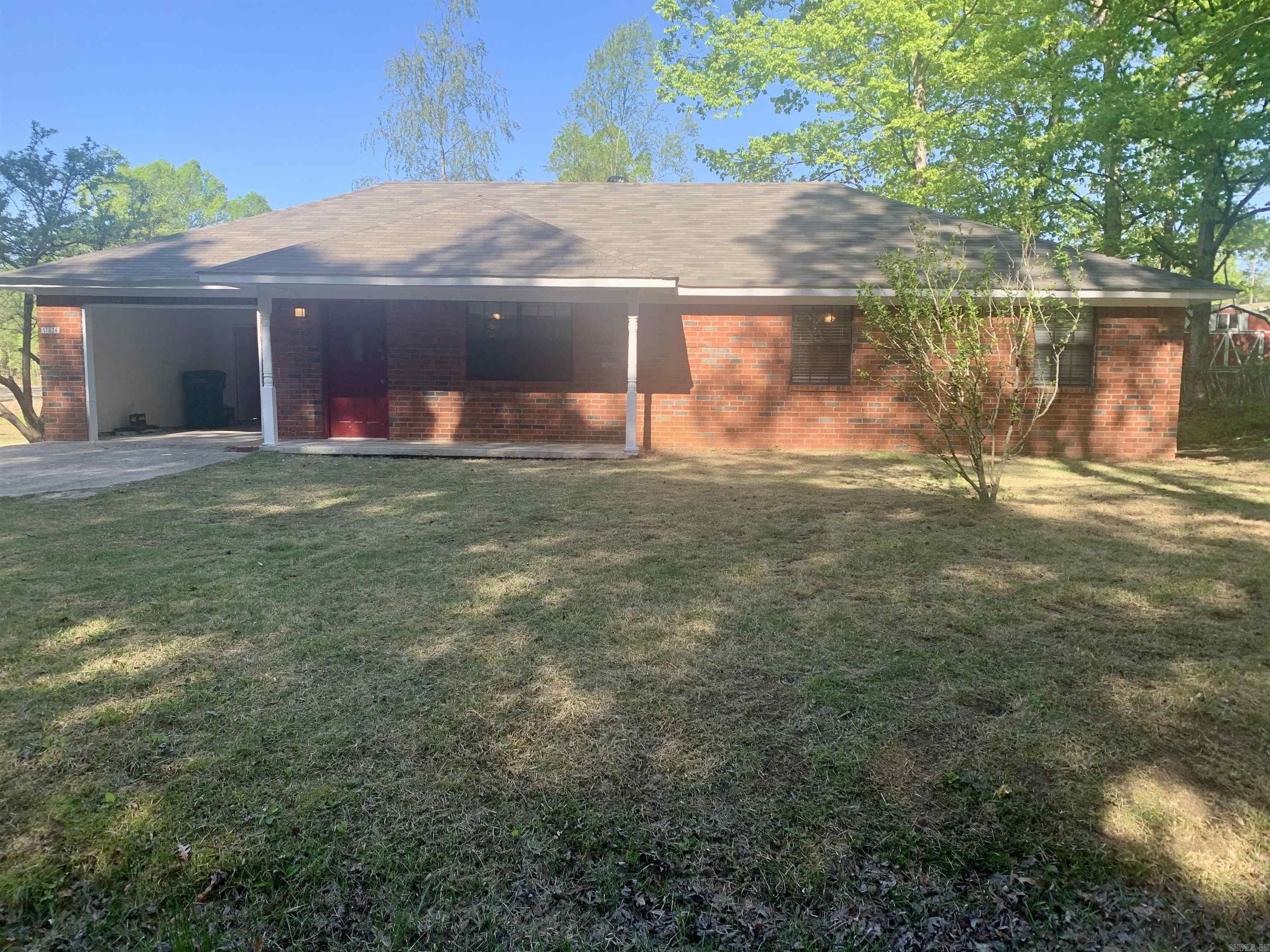 TIFFANY MANOR - Residential