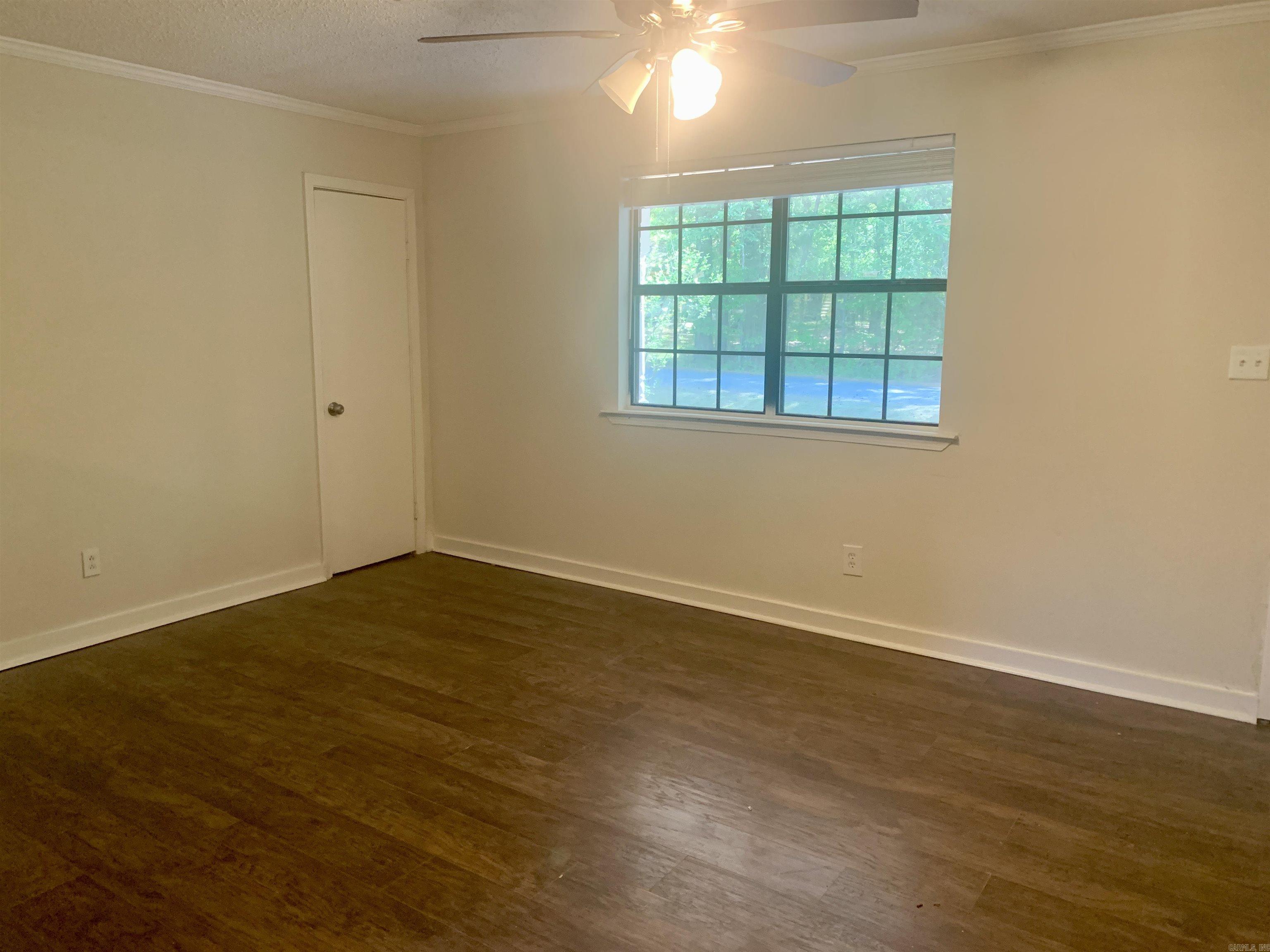 TIFFANY MANOR - Residential