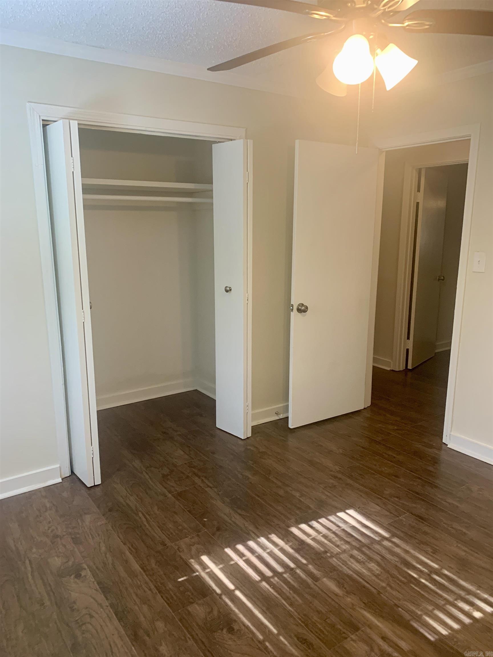 TIFFANY MANOR - Residential