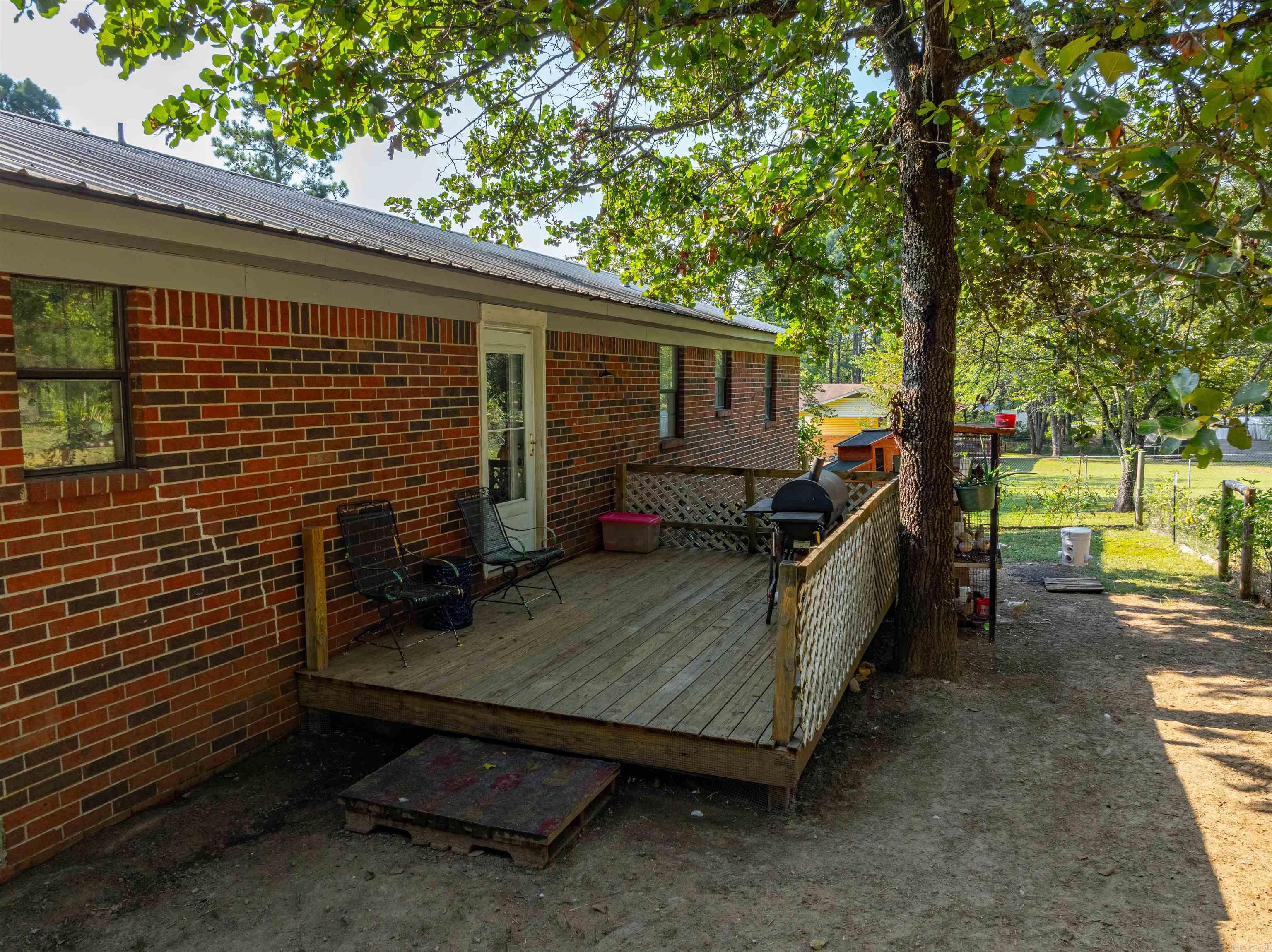 GREEN ACRES - Residential