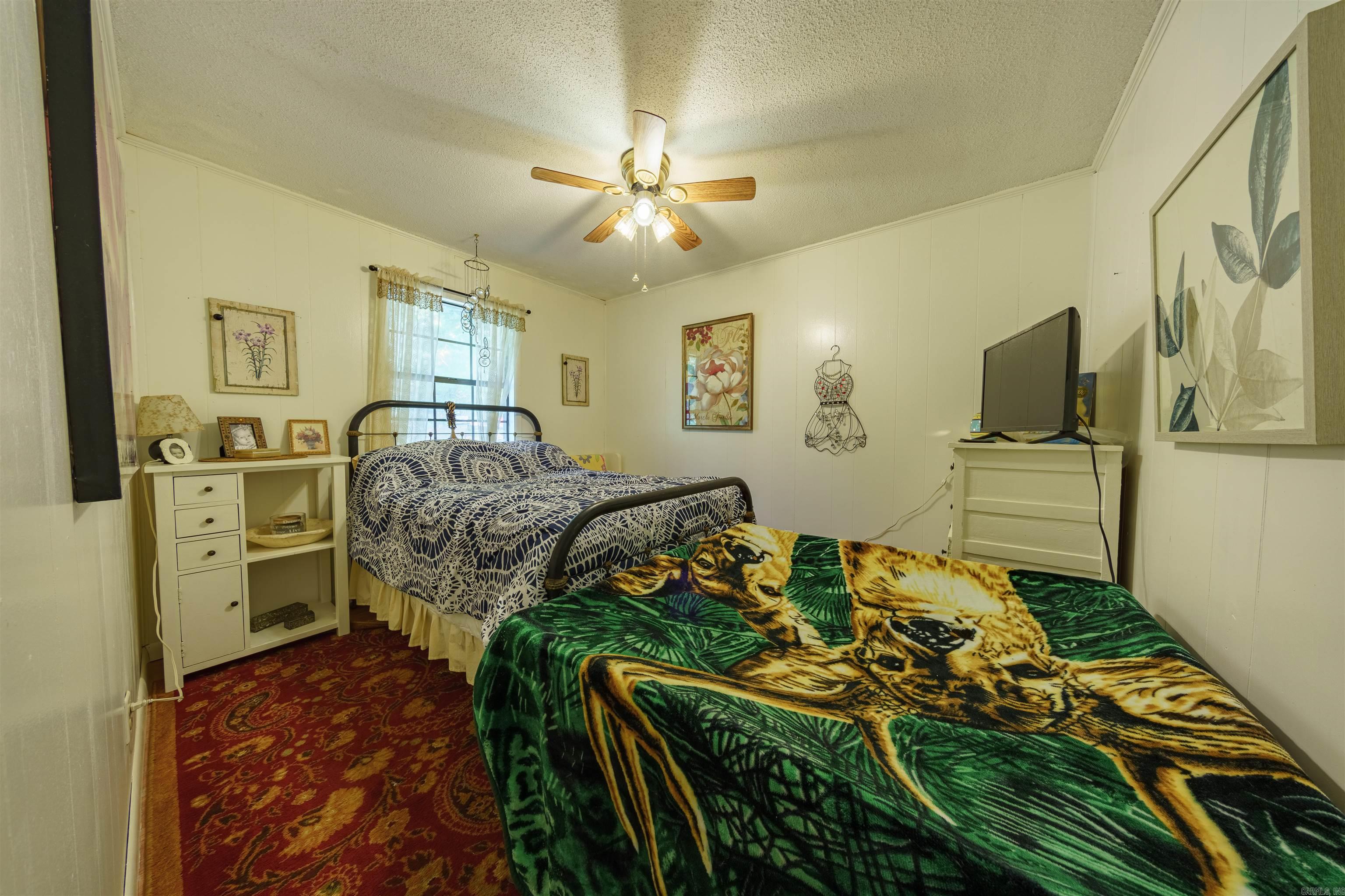 GREEN ACRES - Residential