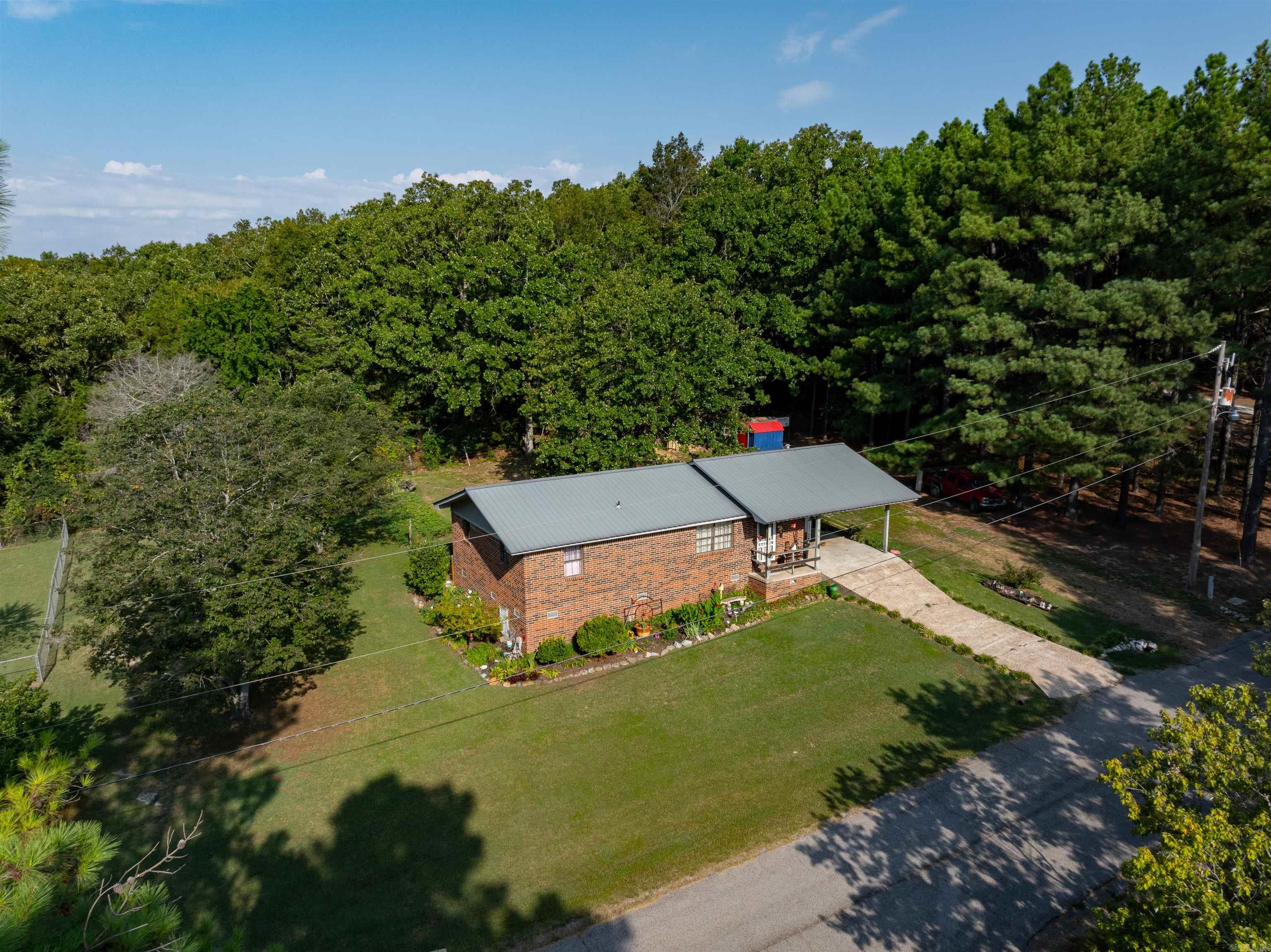 GREEN ACRES - Residential