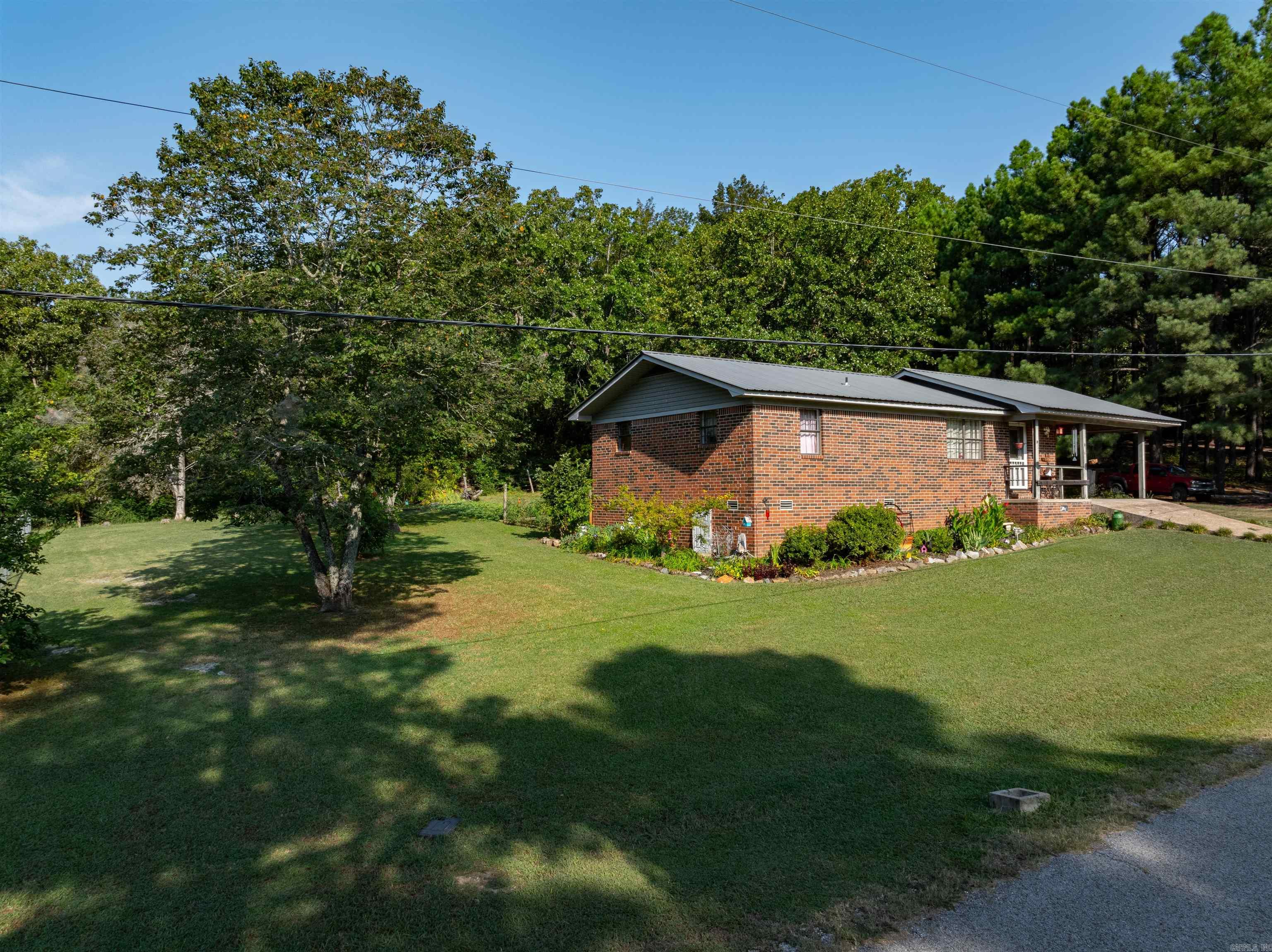 GREEN ACRES - Residential