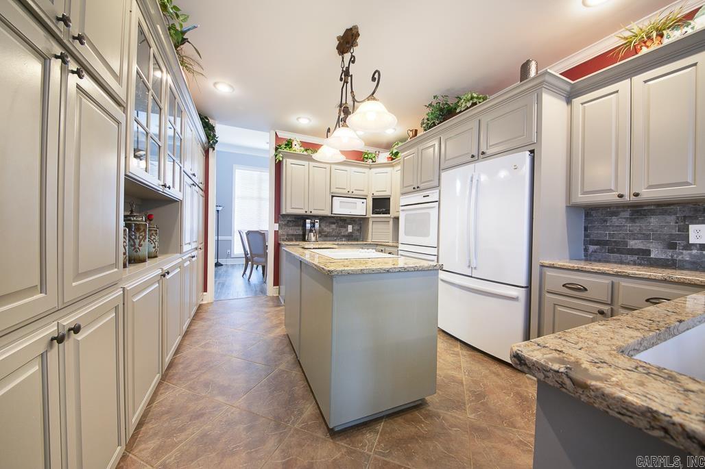 GREYSTONE - Residential