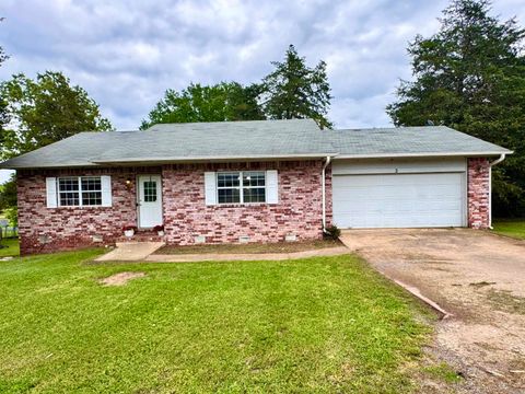 Photo of 3 Whitney Ln Ln, Clarksville, AR 72830 (MLS # 26016346)