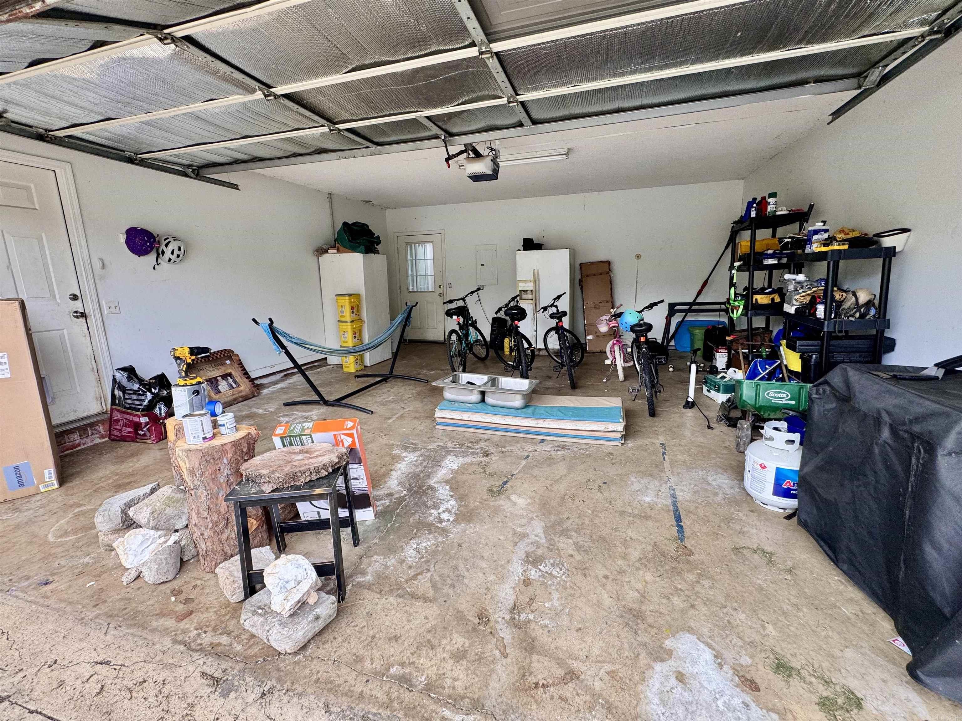 Whispering Oaks - Residential