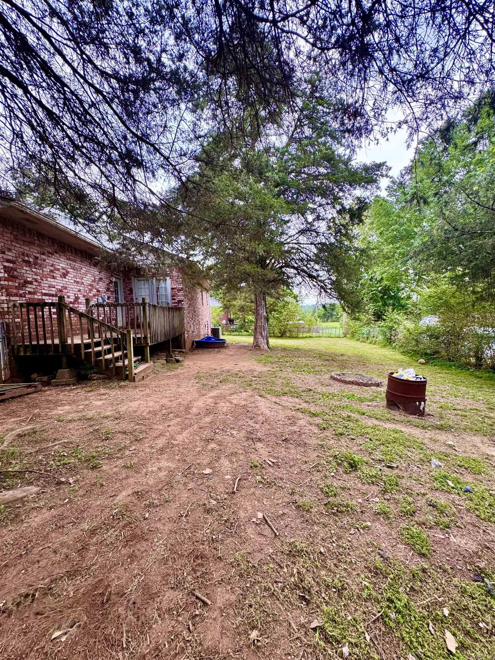 Whispering Oaks - Residential