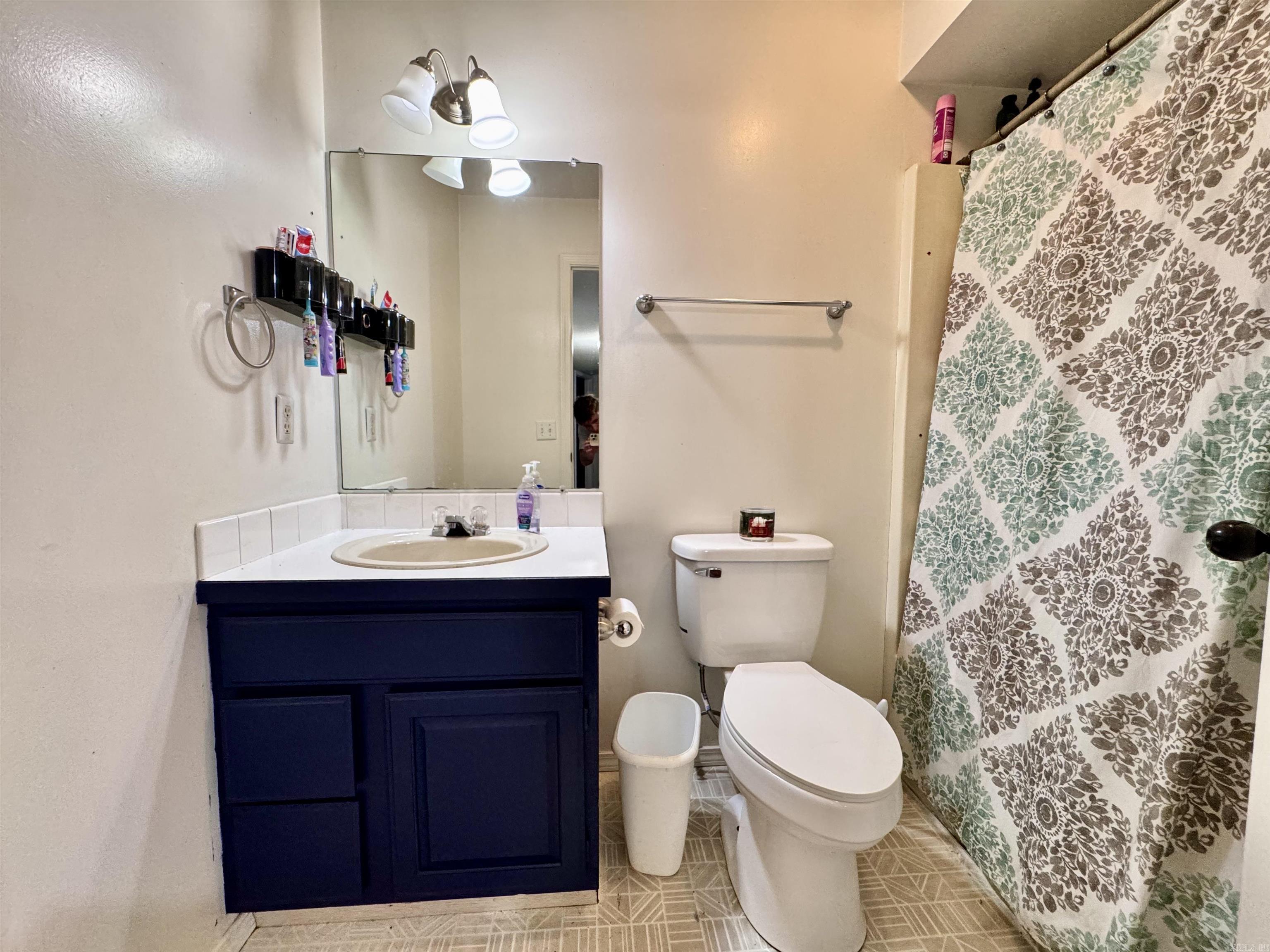 Whispering Oaks - Residential