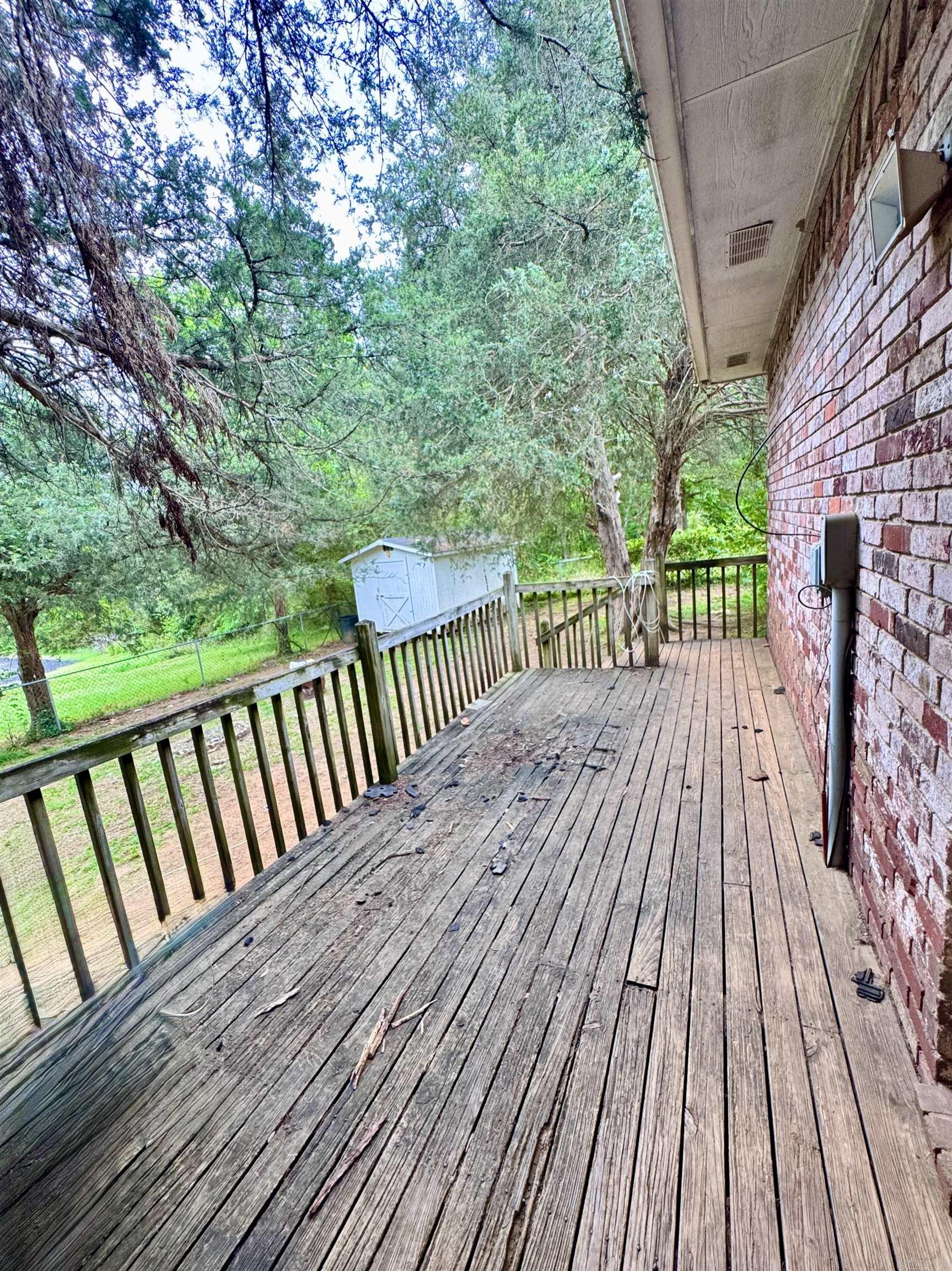 Whispering Oaks - Residential