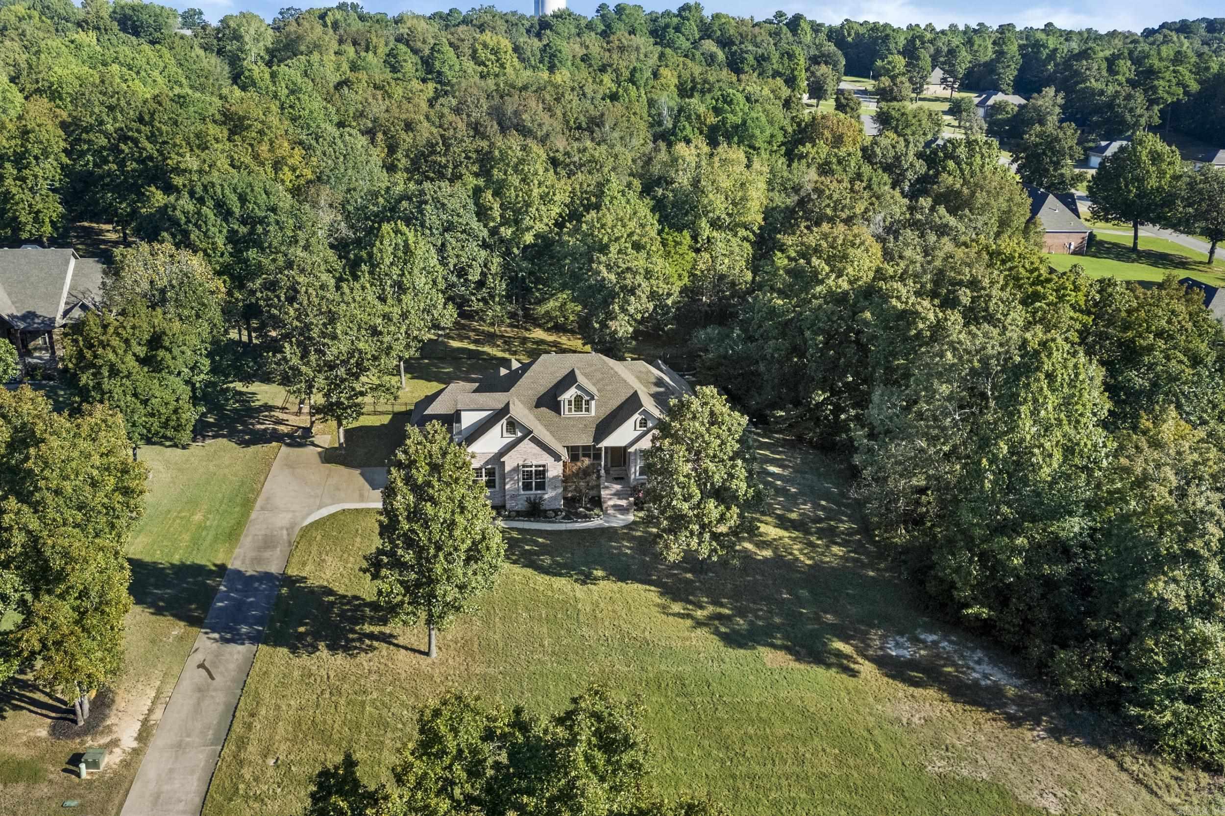 SOUTHERN HILLS EST - Residential