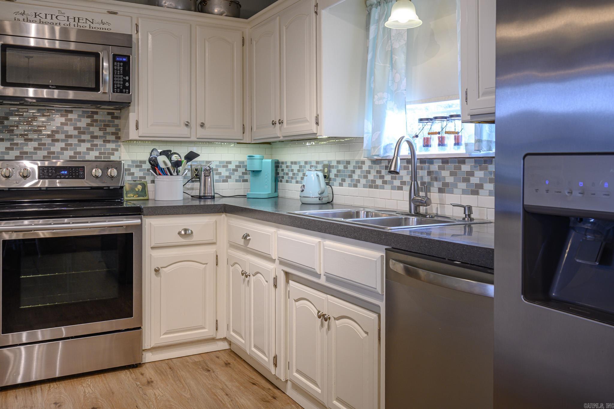 HIDDEN VALLEY ESTATES - Residential
