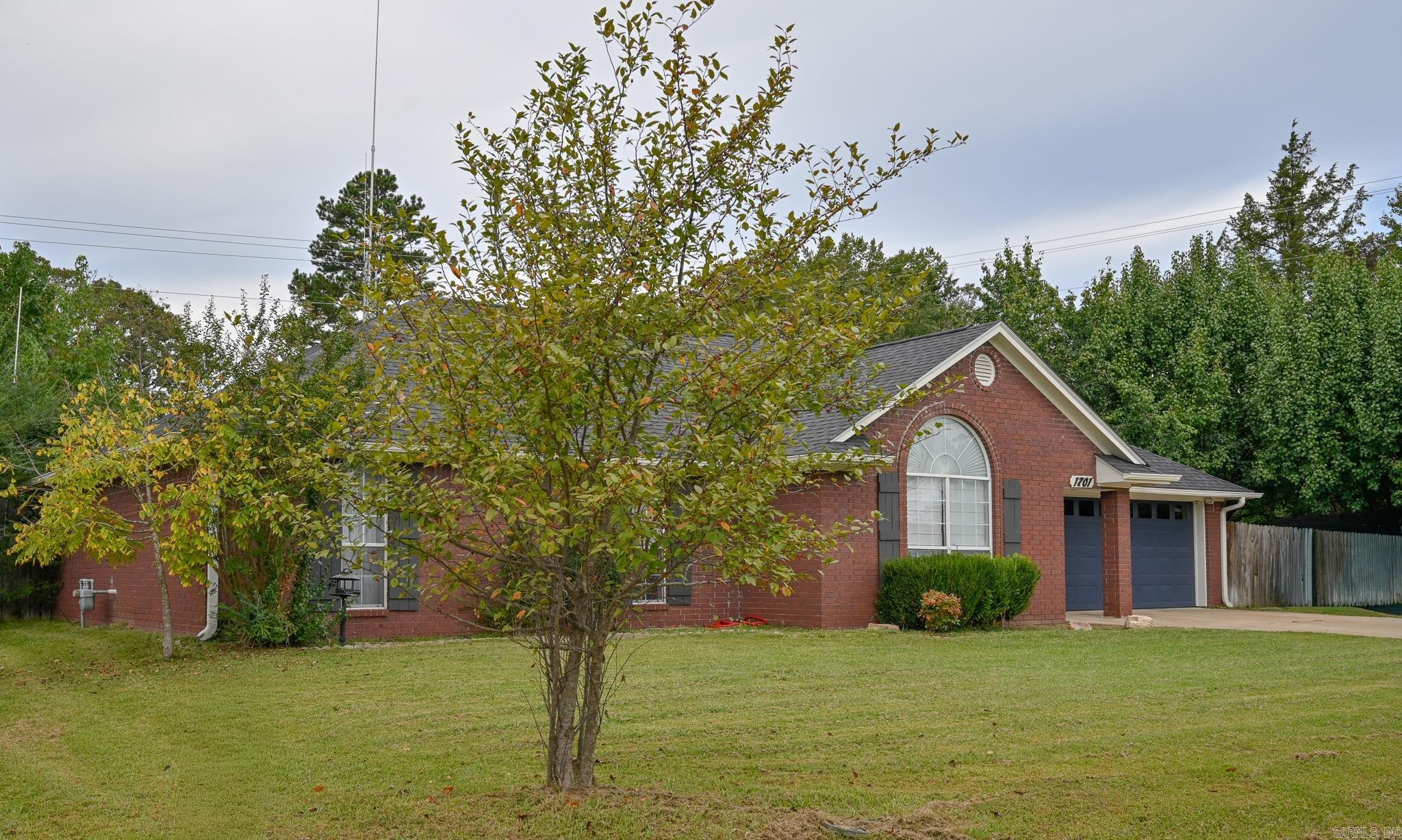 HIDDEN VALLEY ESTATES - Residential