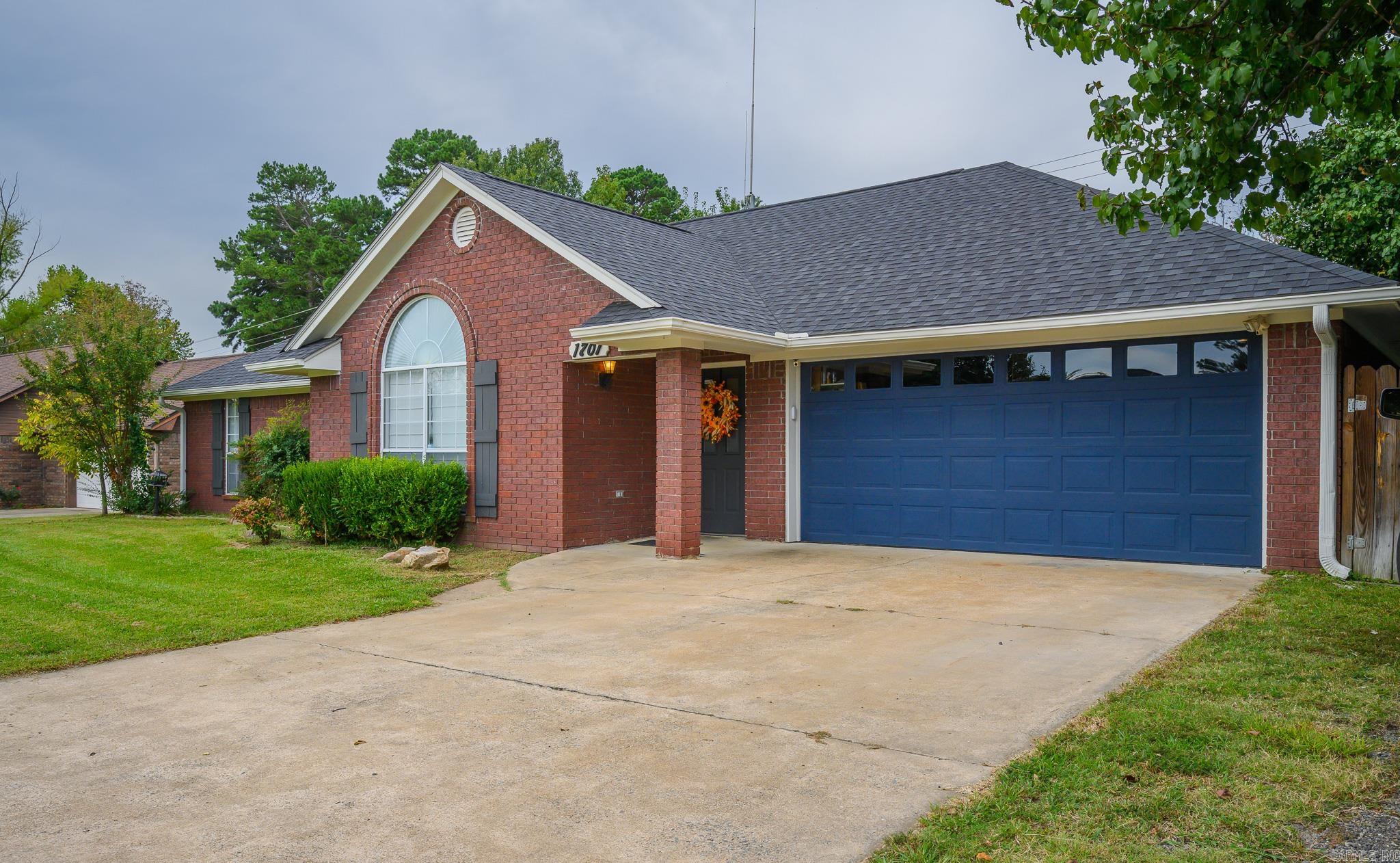 HIDDEN VALLEY ESTATES - Residential