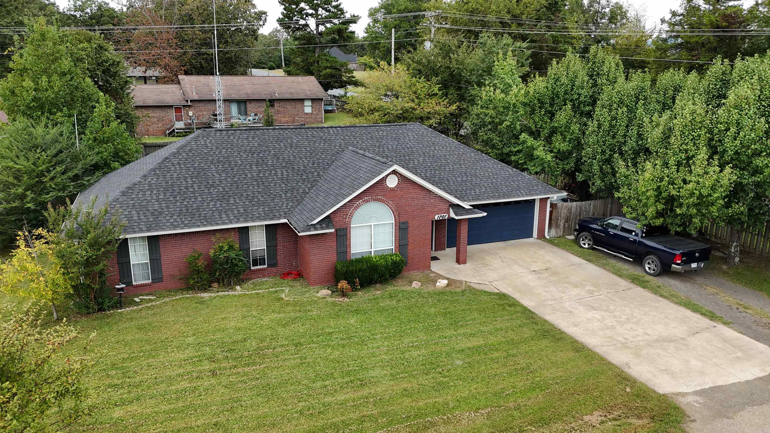 HIDDEN VALLEY ESTATES - Residential