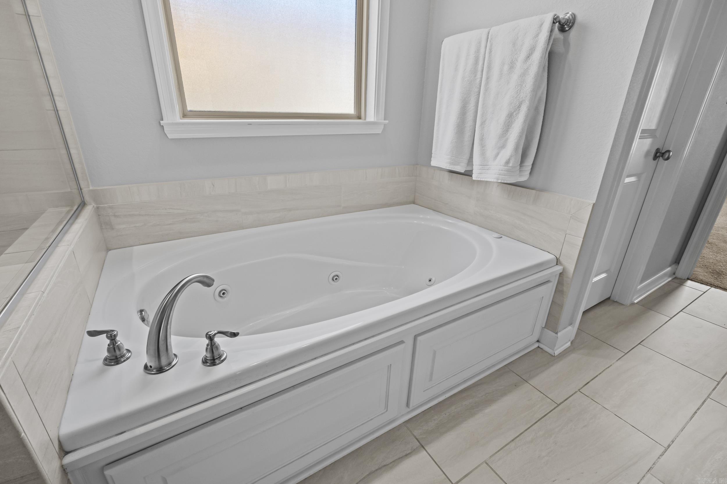 MILLERS GLENN - Residential