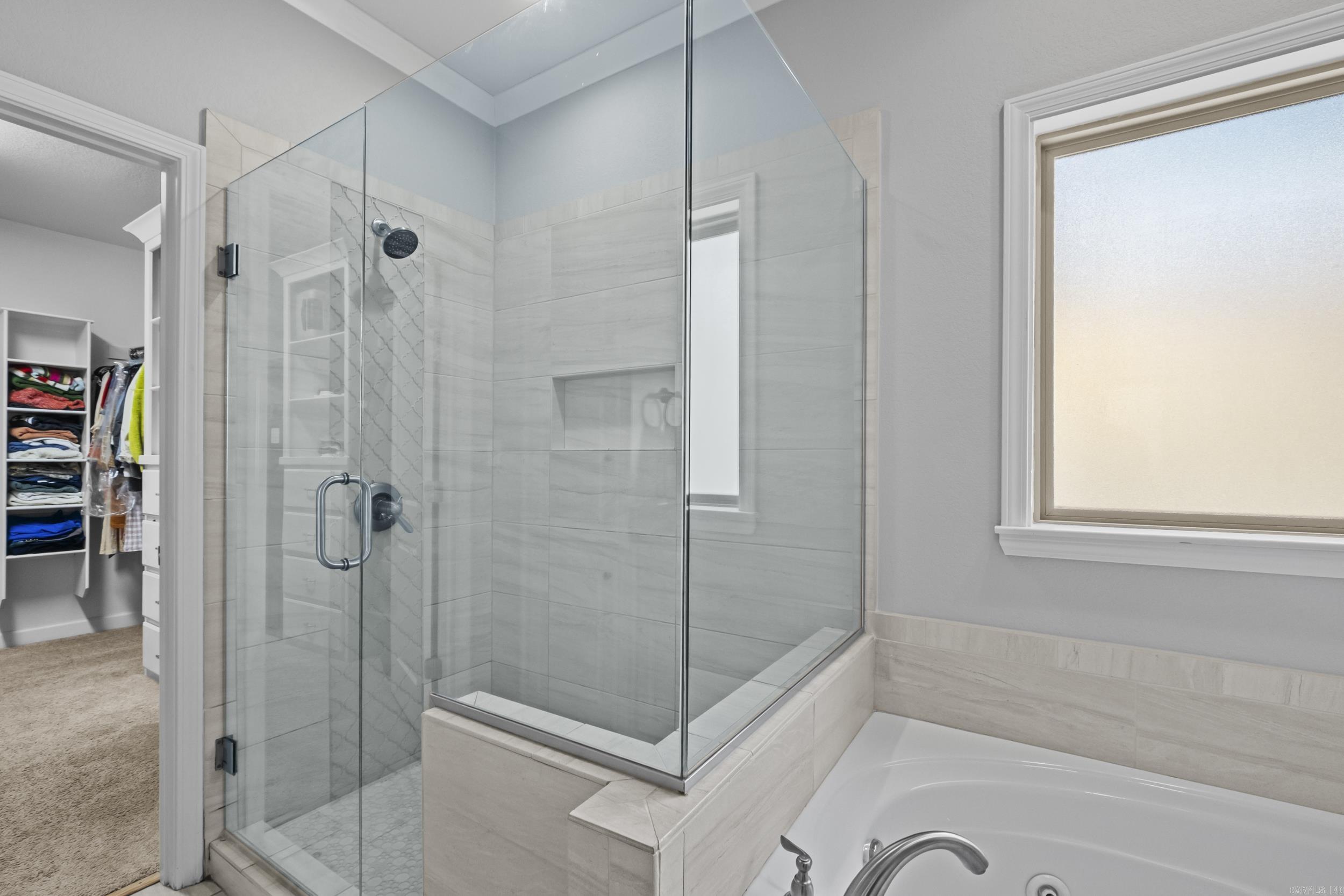 MILLERS GLENN - Residential