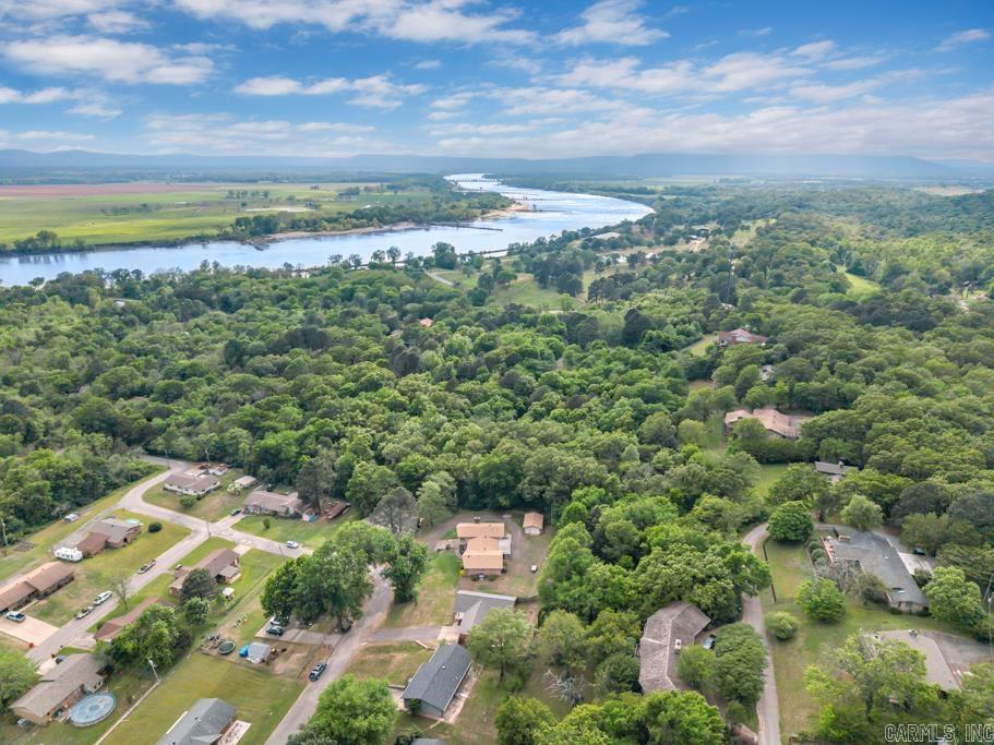 HAMILTON-WILSON ADDN TO LEW - Residential