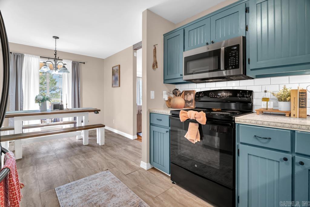 HAMILTON-WILSON ADDN TO LEW - Residential