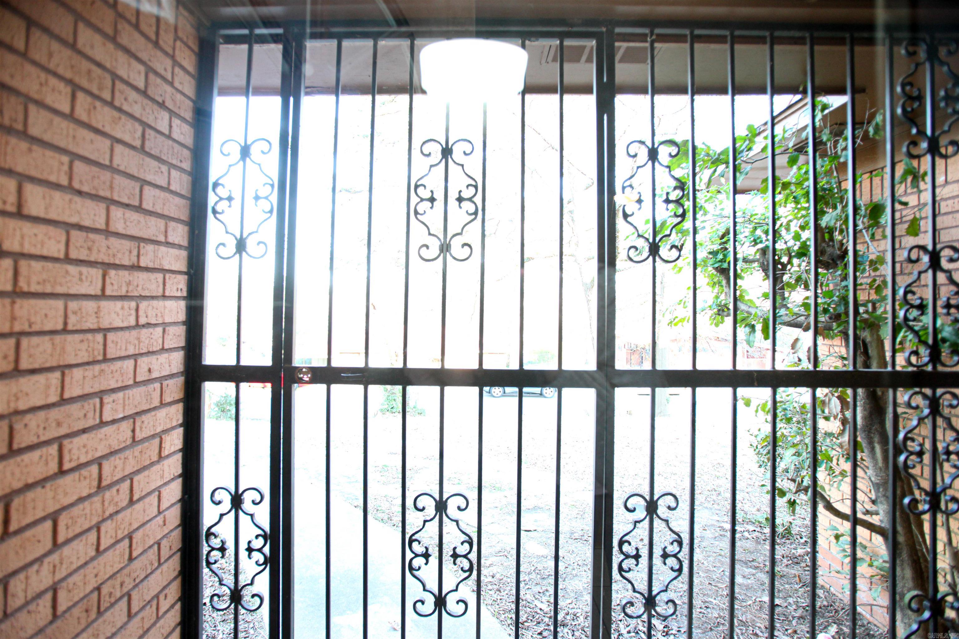 Hamilton & Brack - Residential Lease