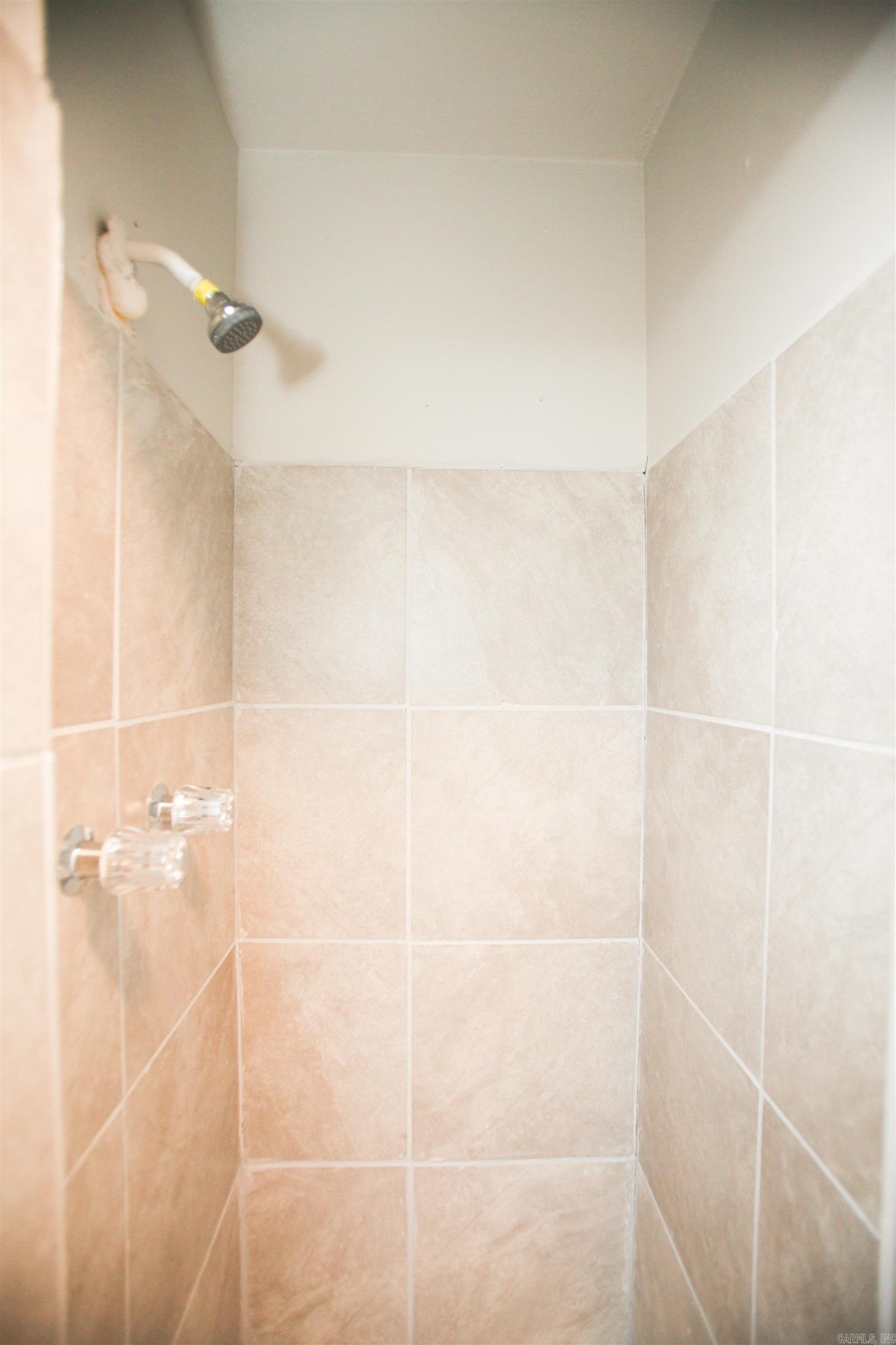 Hamilton & Brack - Residential Lease