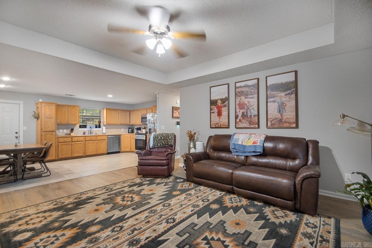 TIMBERLAKE - Residential