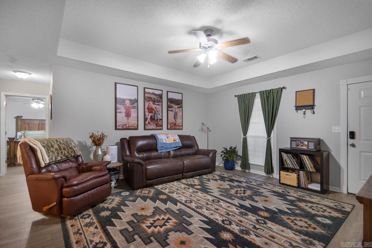 TIMBERLAKE - Residential