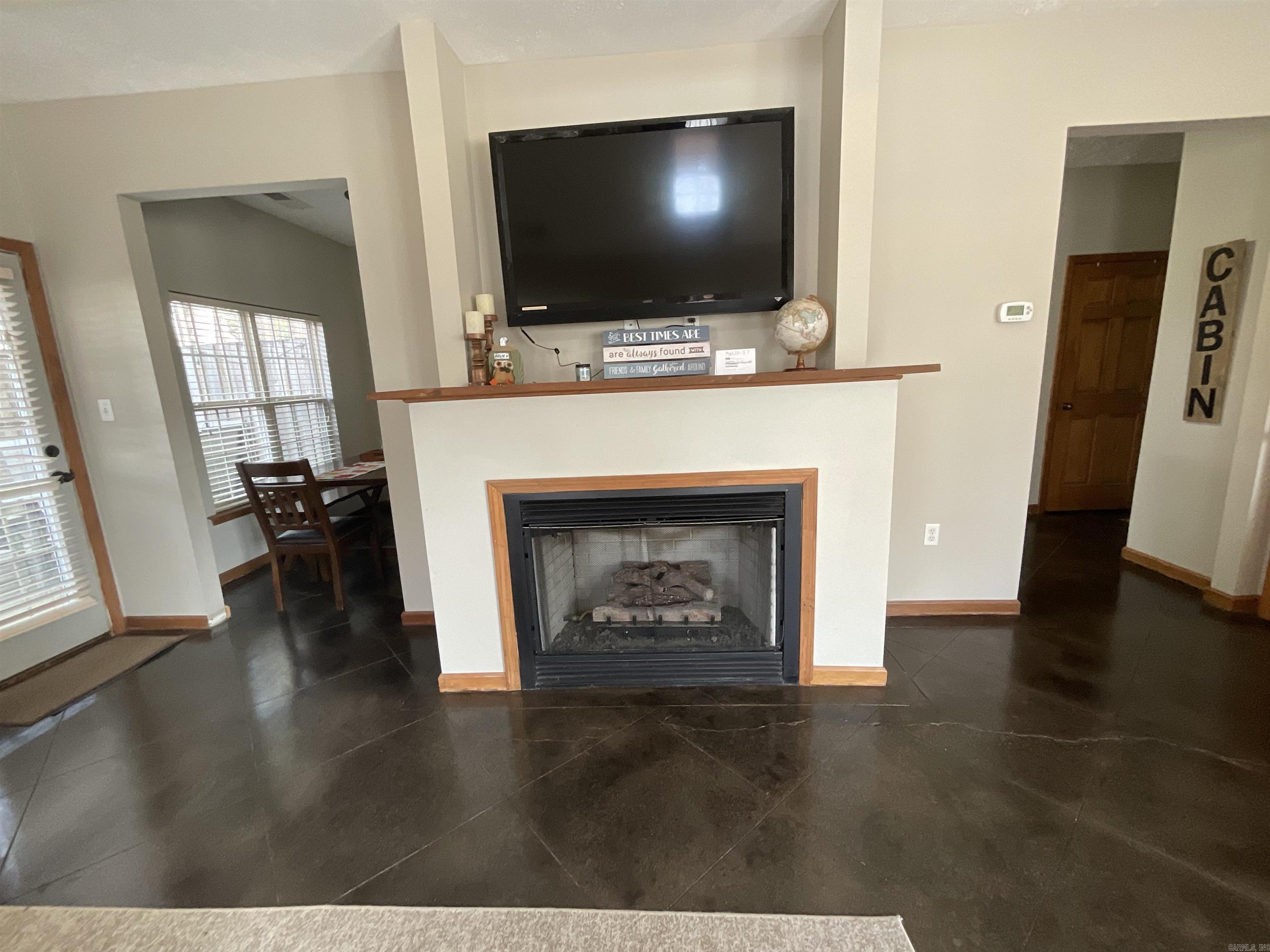 SWINGING BRIDGE VILLAGE - Residential