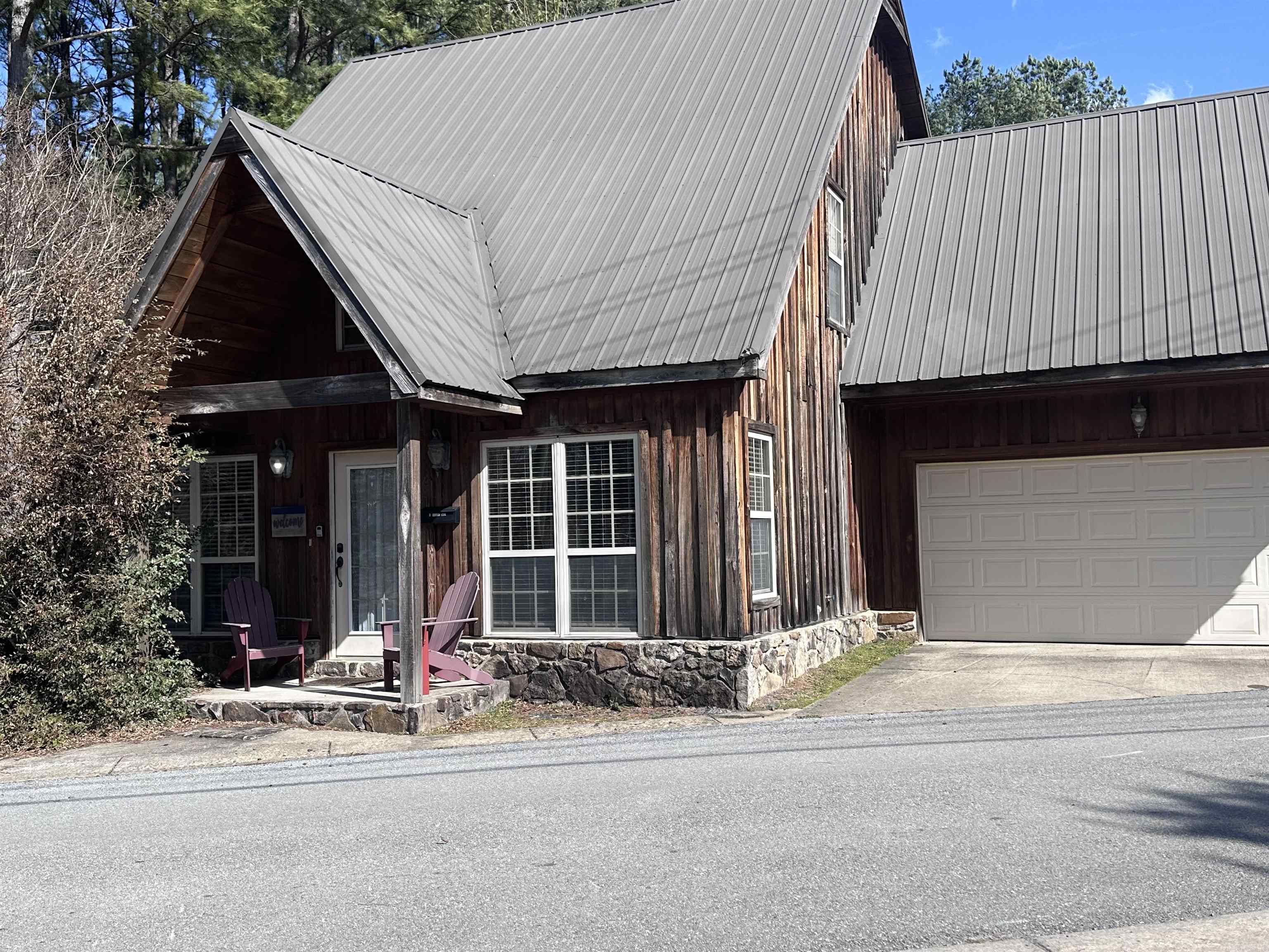 SWINGING BRIDGE VILLAGE - Residential