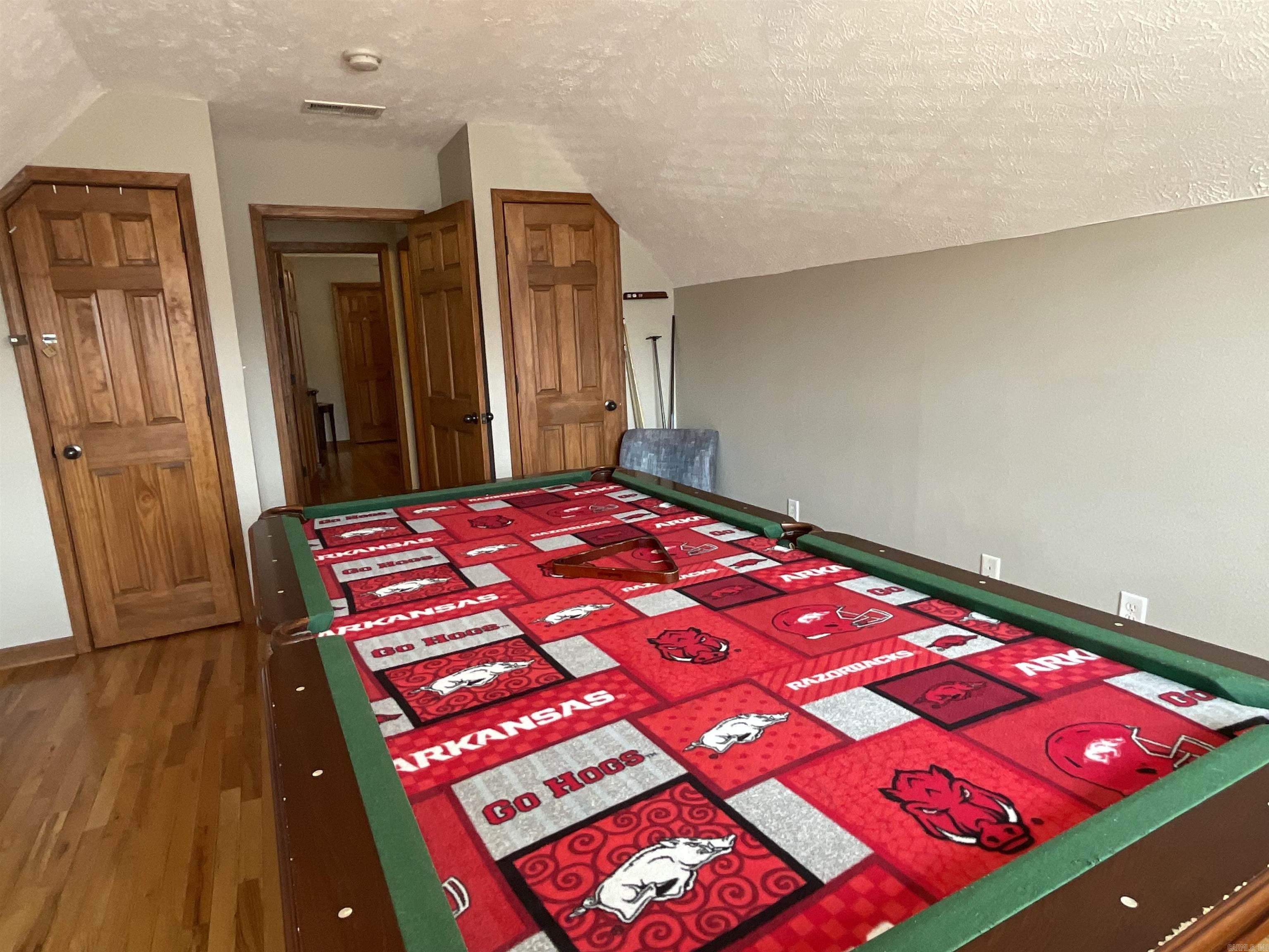 SWINGING BRIDGE VILLAGE - Residential