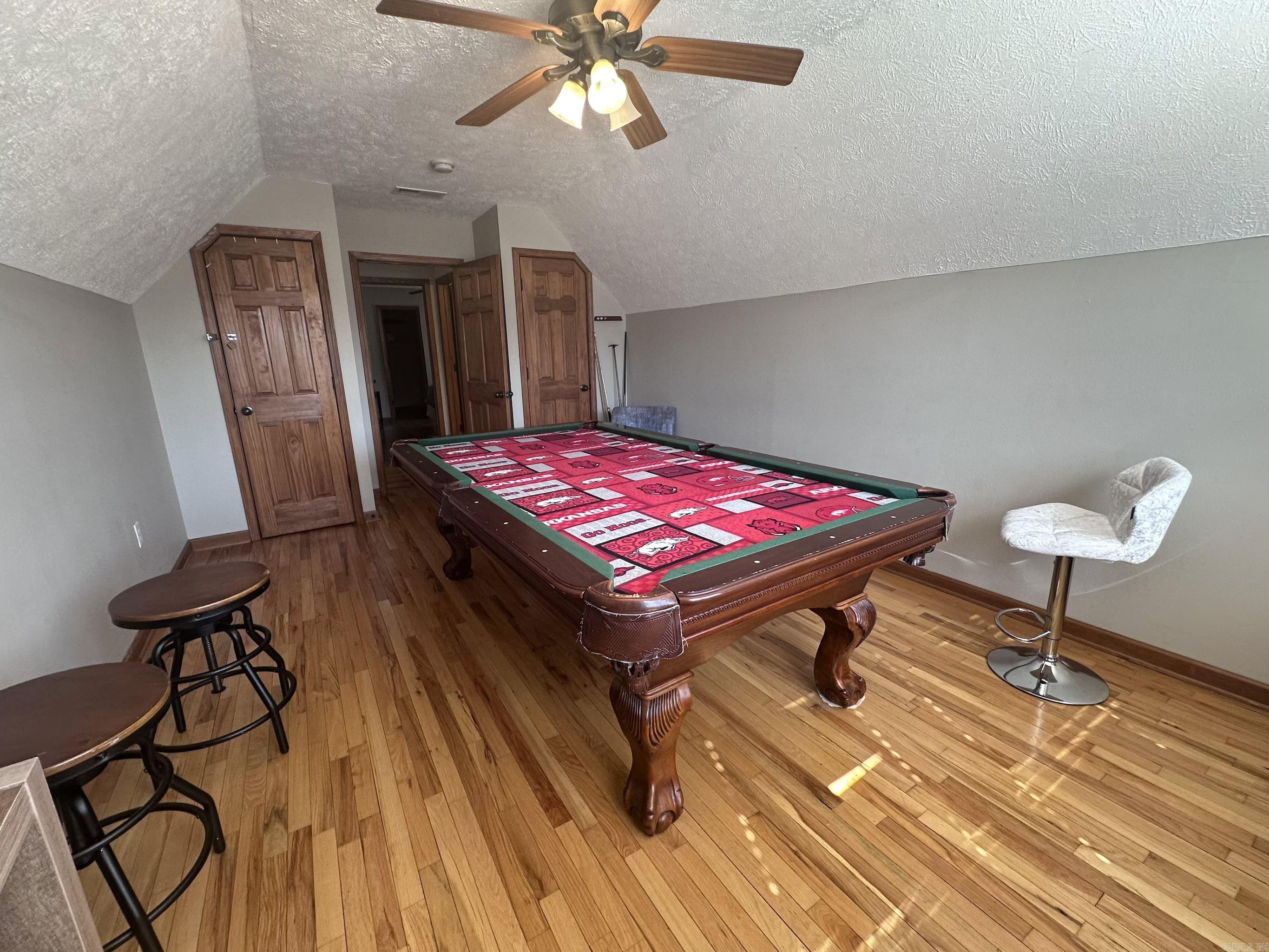 SWINGING BRIDGE VILLAGE - Residential