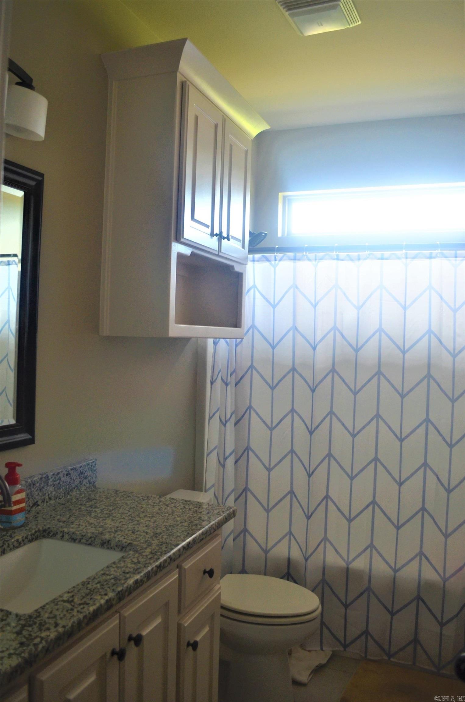 MOUNT TABOR ESTATES - Residential Lease