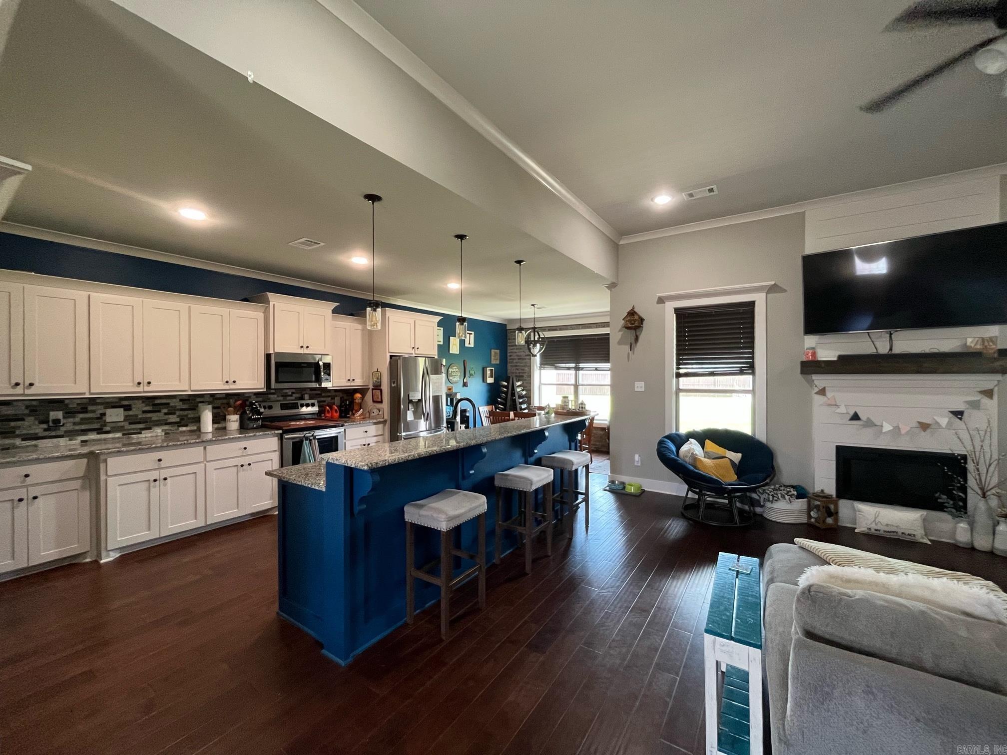 MOUNT TABOR ESTATES - Residential Lease