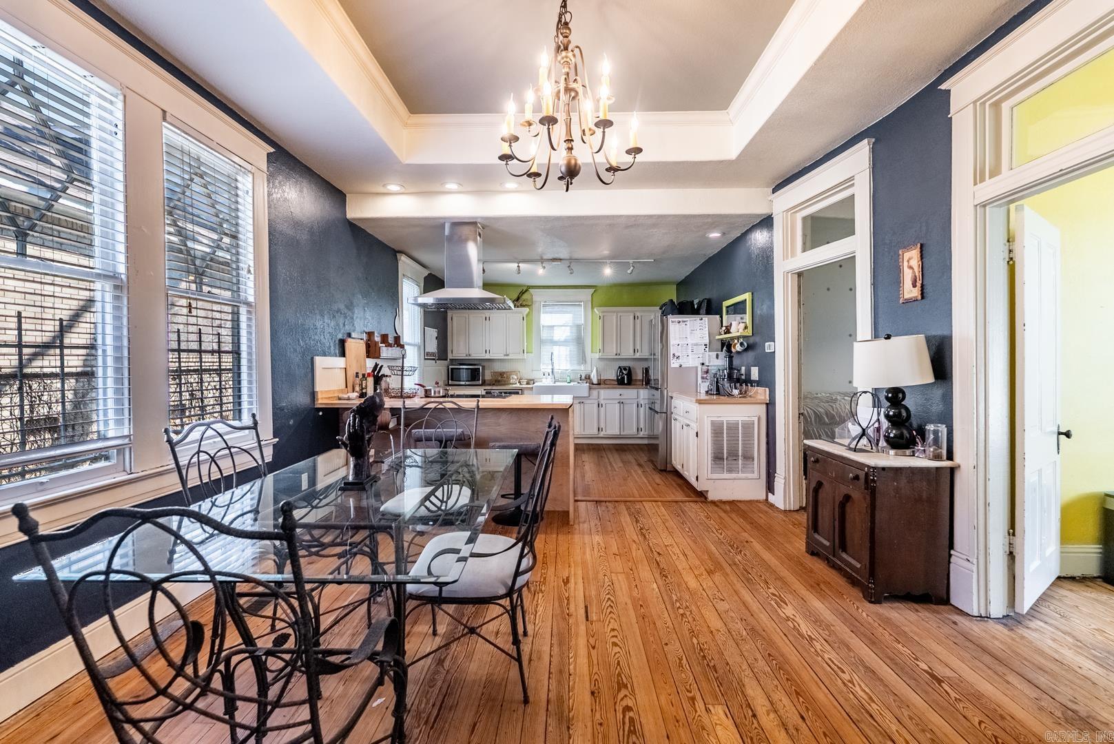 Weldon E Wrights - Residential