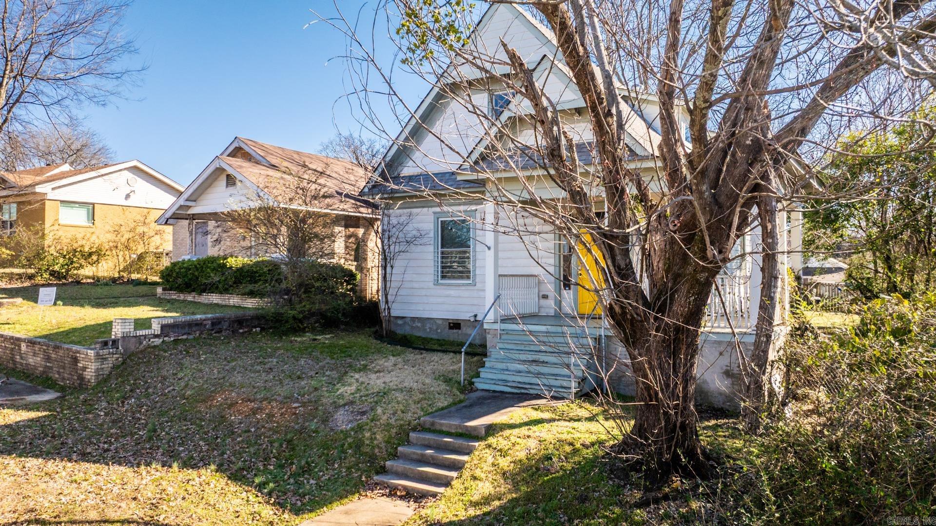 Weldon E Wrights - Residential