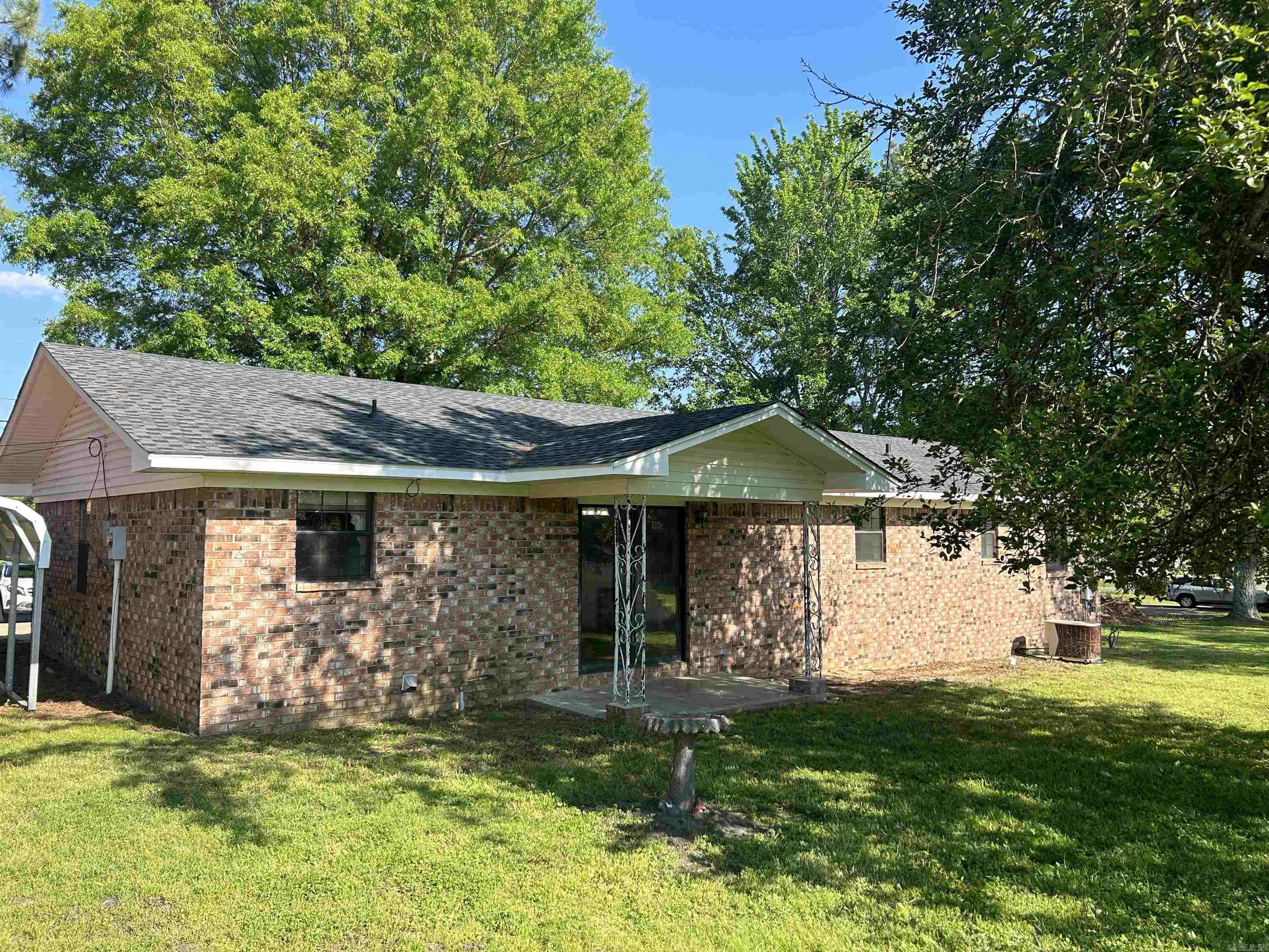 ROSE BUD OUTLOTS - Residential