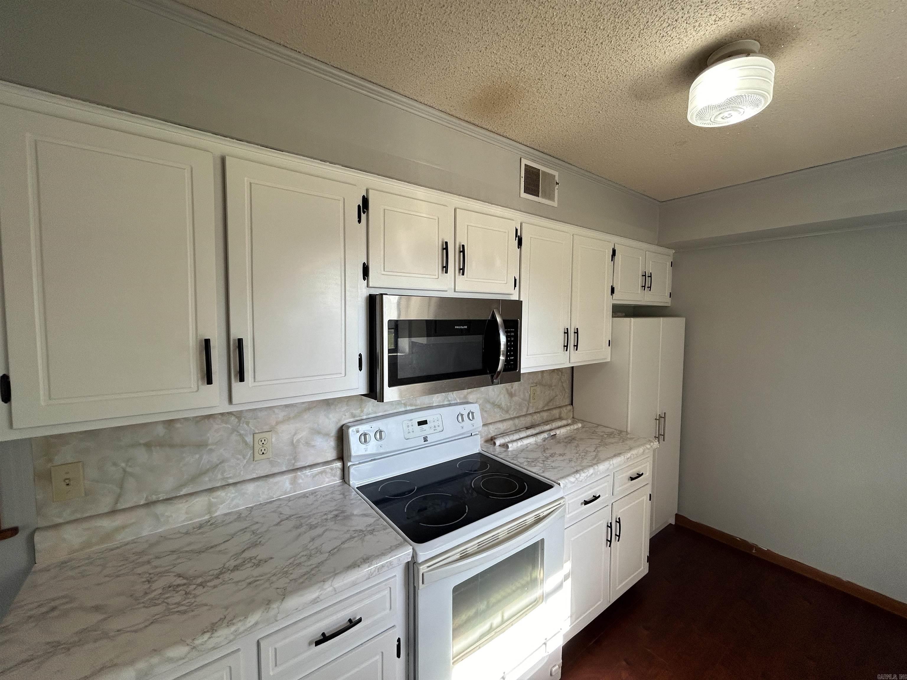 ROSE BUD OUTLOTS - Residential