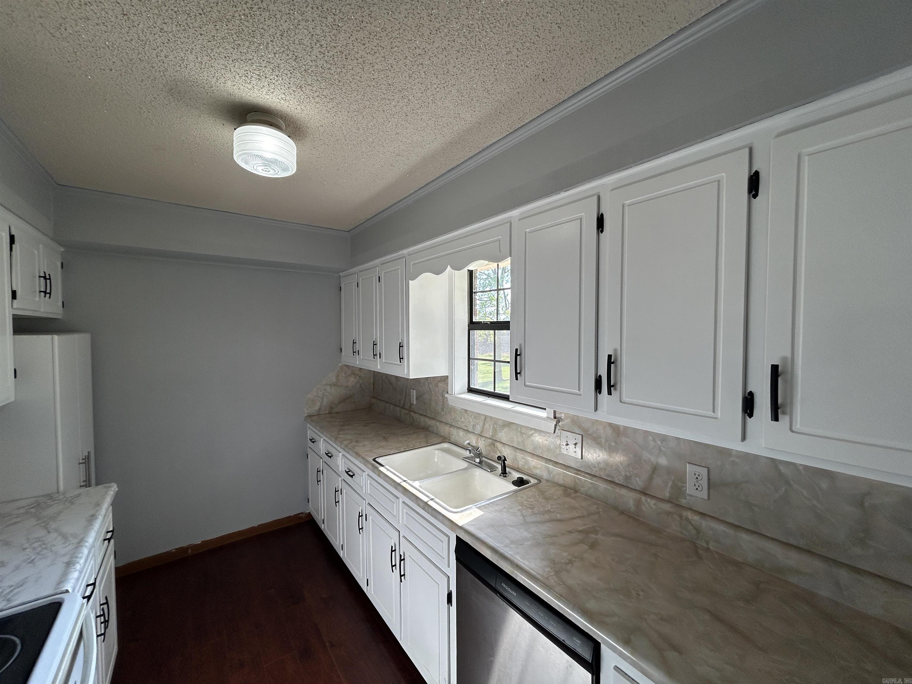 ROSE BUD OUTLOTS - Residential