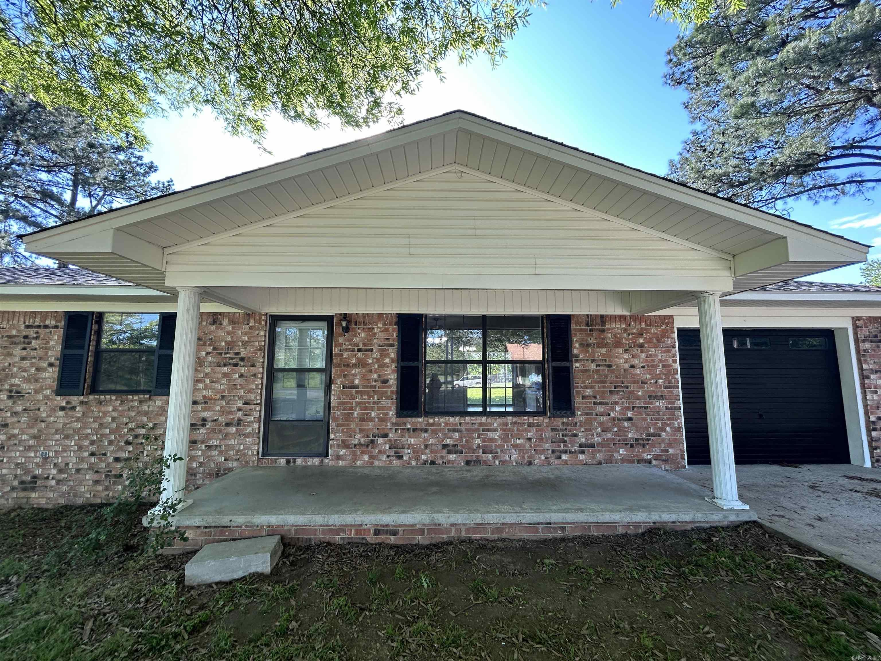 ROSE BUD OUTLOTS - Residential