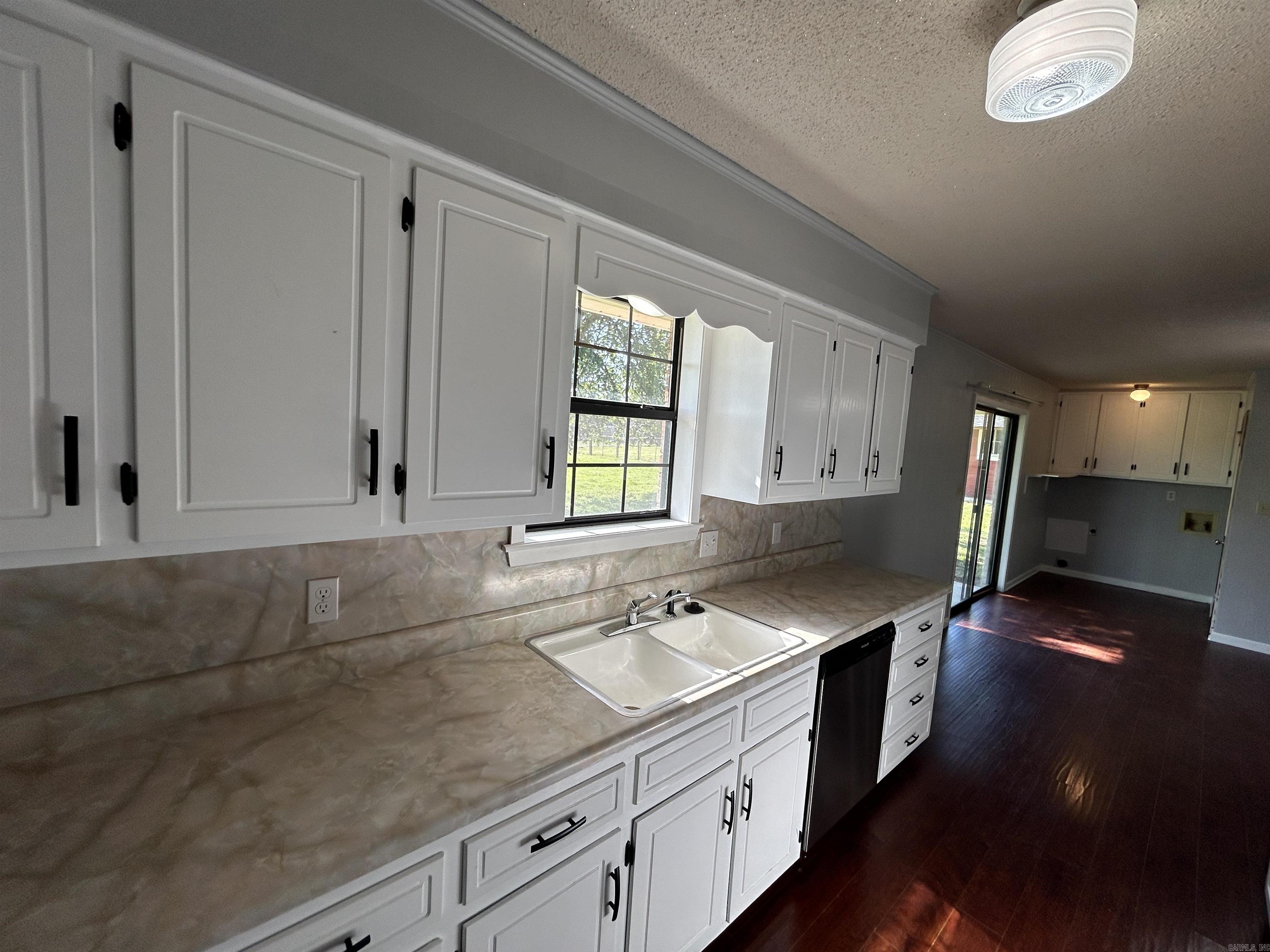 ROSE BUD OUTLOTS - Residential